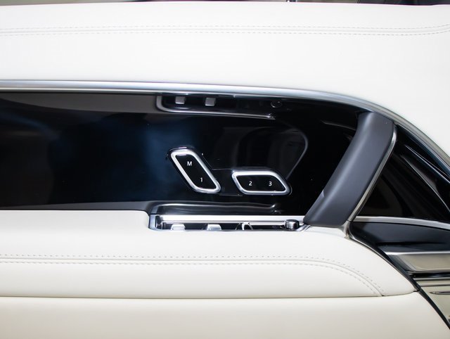 new 2025 Land Rover Range Rover car, priced at $153,435