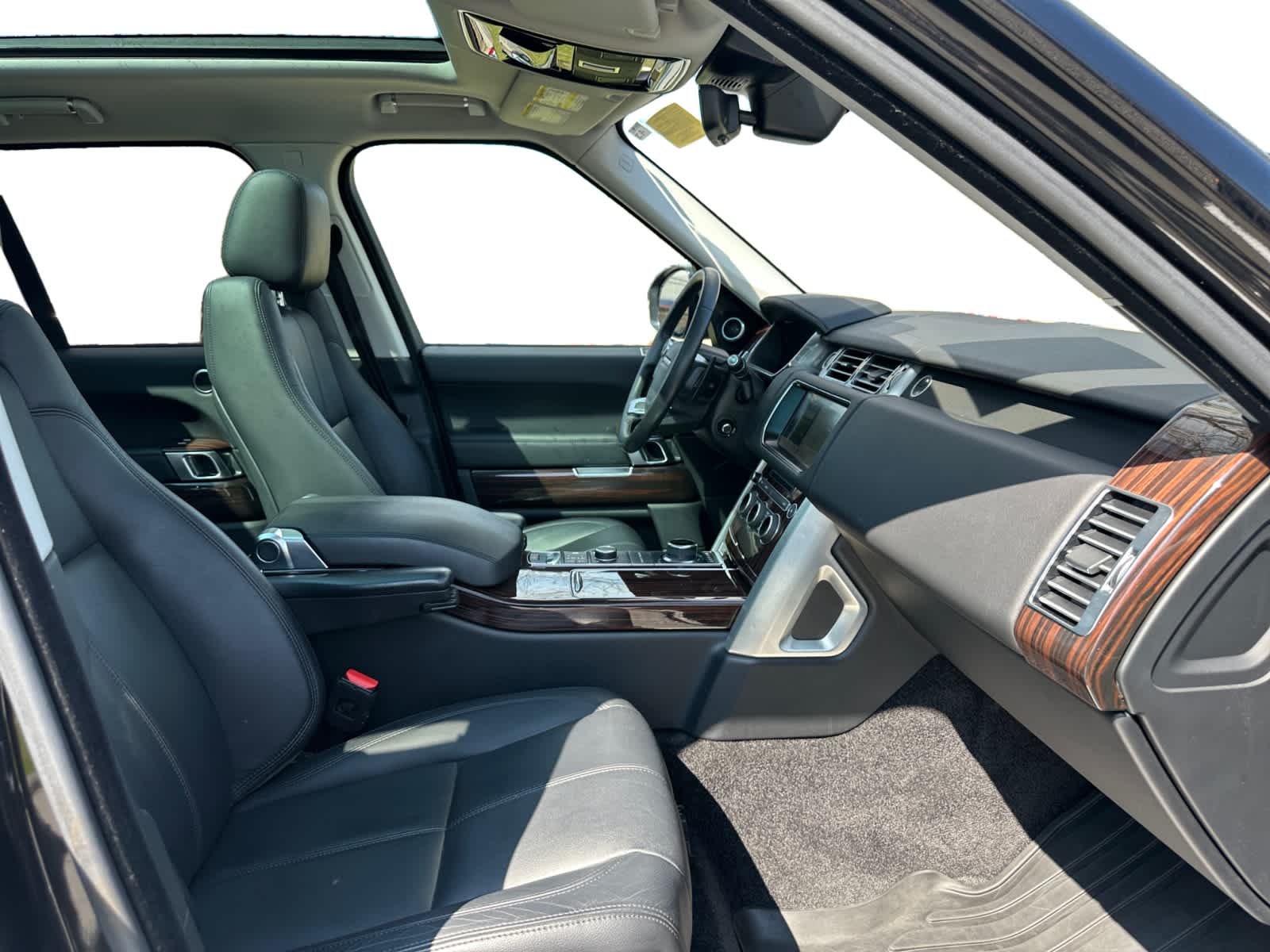 used 2017 Land Rover Range Rover car, priced at $29,498