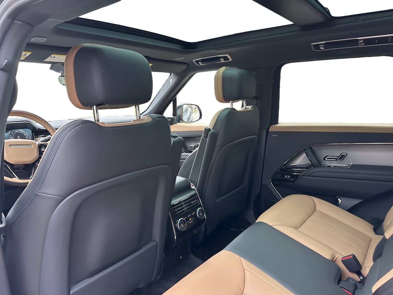used 2025 Land Rover Range Rover Sport car, priced at $92,998