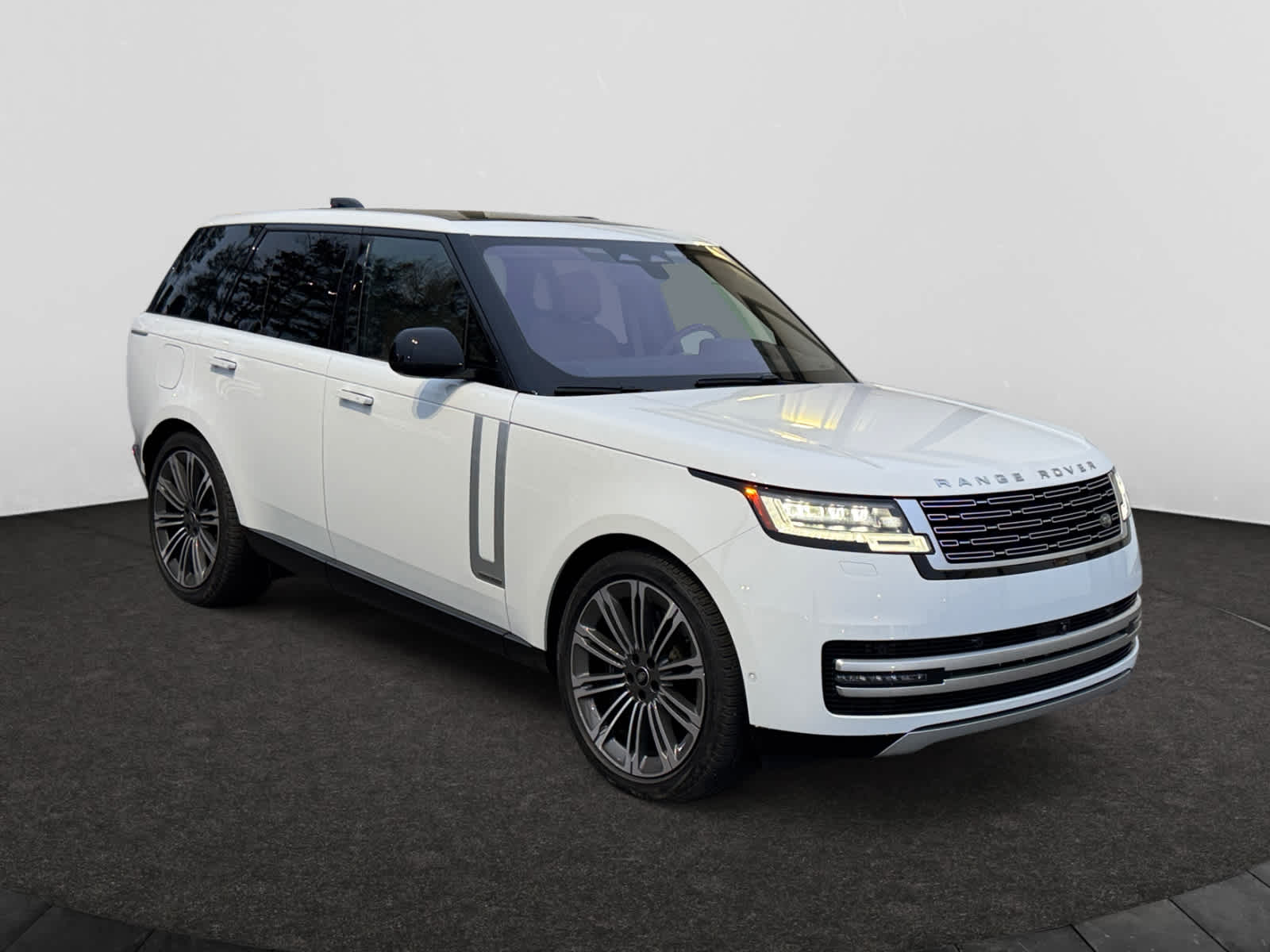 used 2023 Land Rover Range Rover car, priced at $126,998