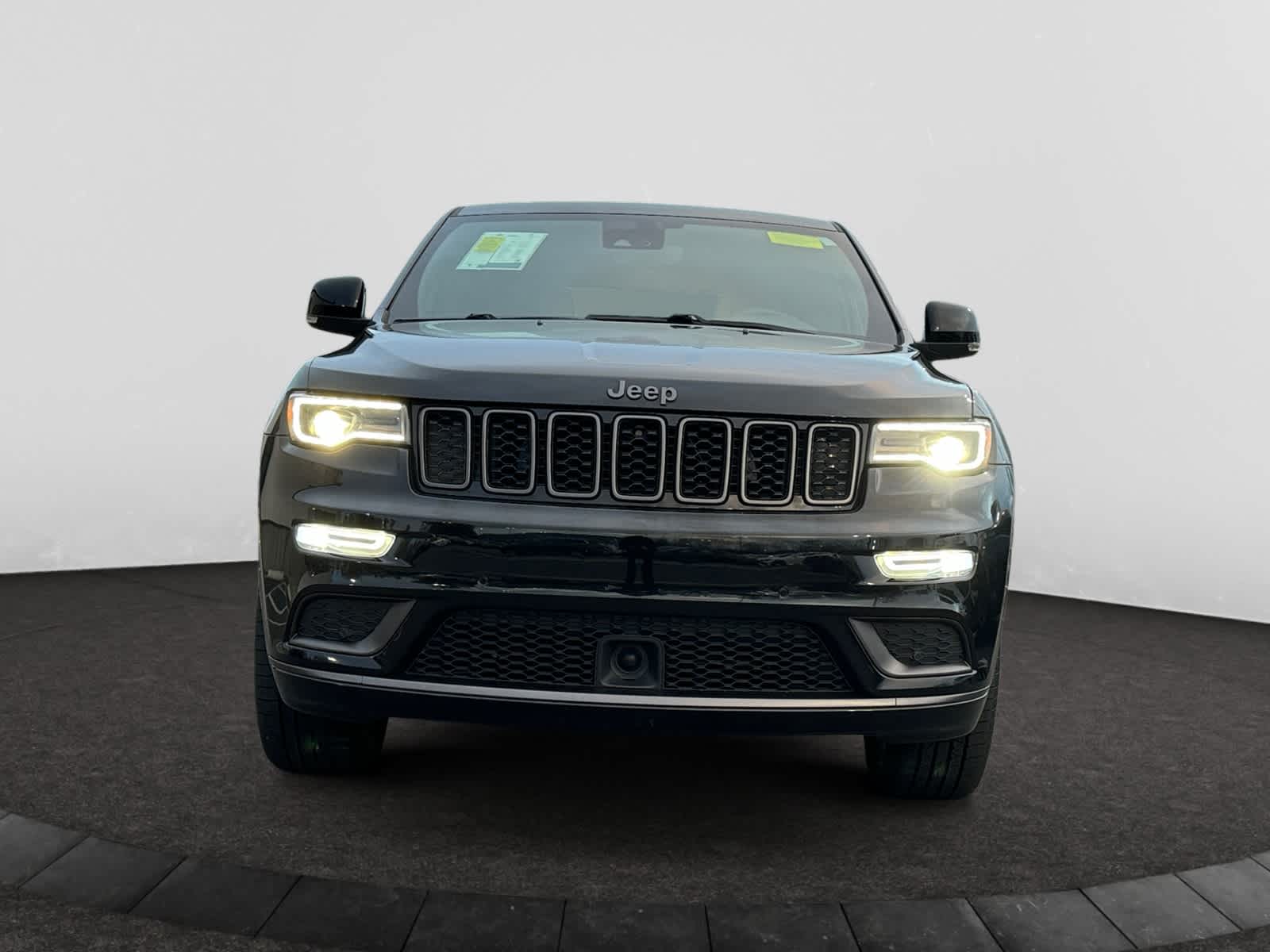 used 2020 Jeep Grand Cherokee car, priced at $26,998