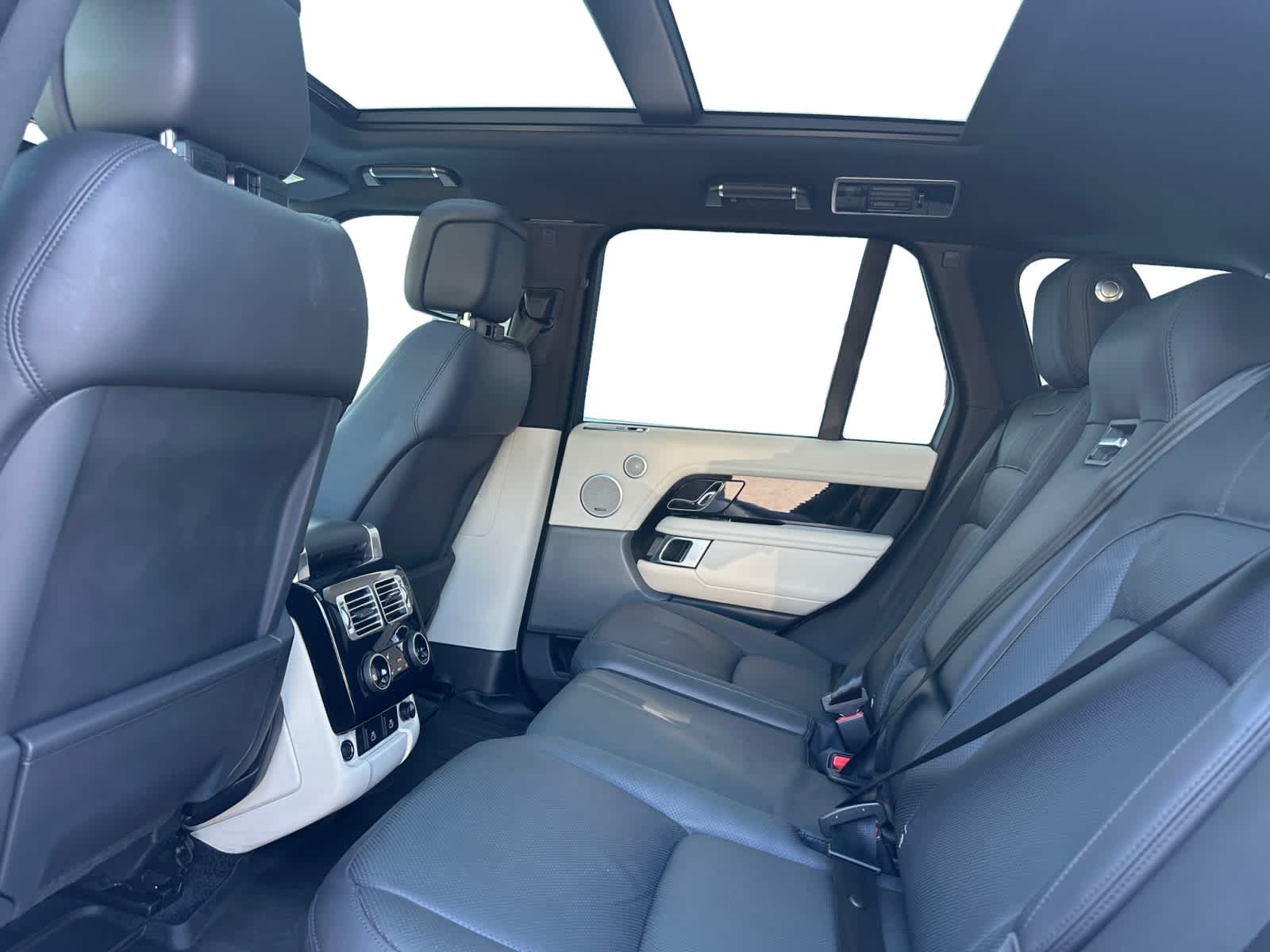 used 2021 Land Rover Range Rover car, priced at $43,998