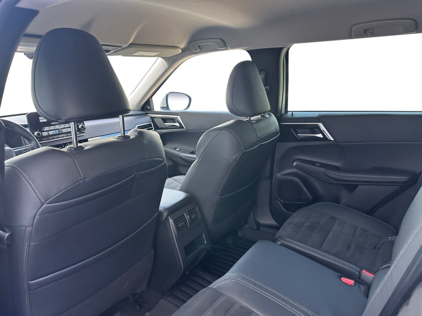 used 2022 Mitsubishi Outlander car, priced at $25,598