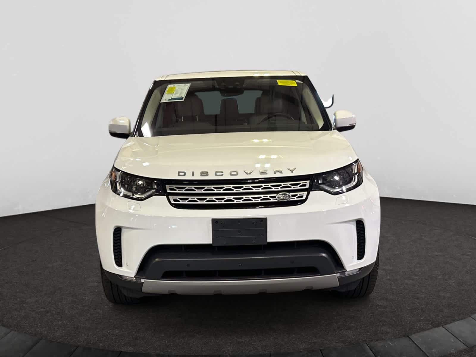 used 2018 Land Rover Discovery car, priced at $19,998