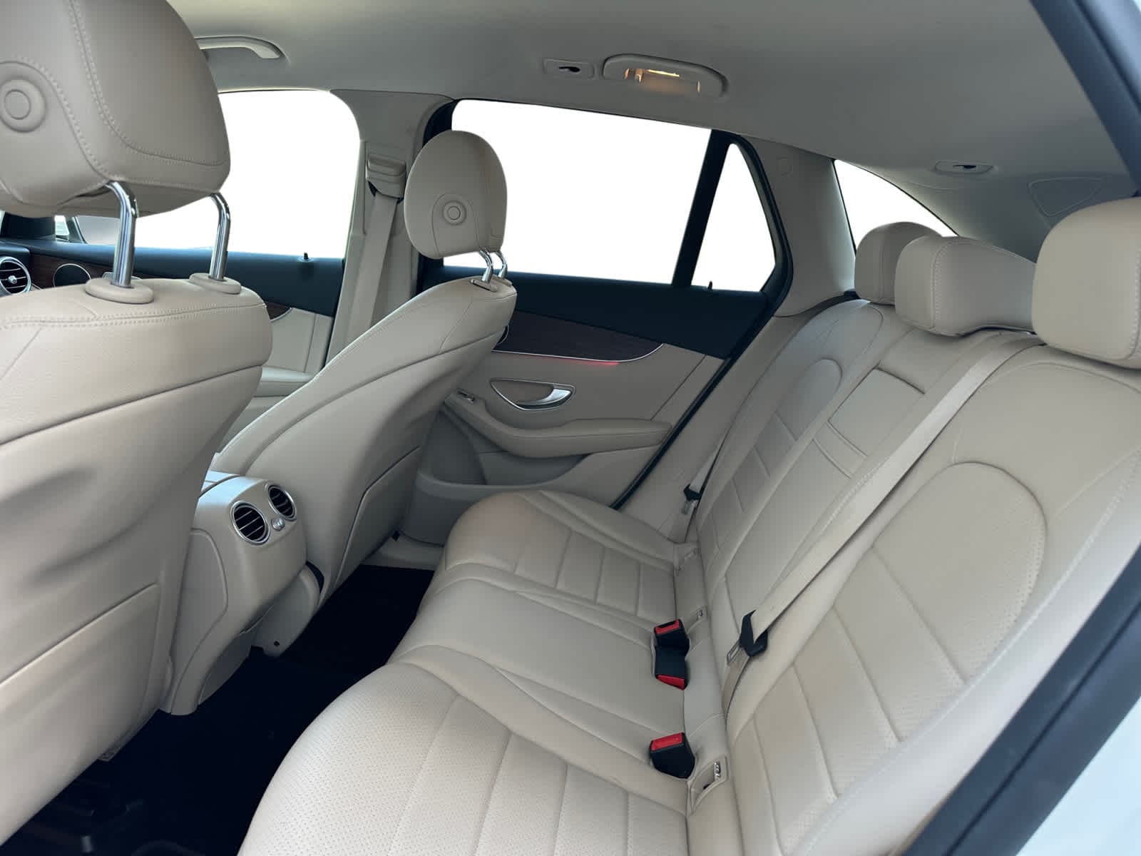 used 2022 Mercedes-Benz GLC car, priced at $33,998