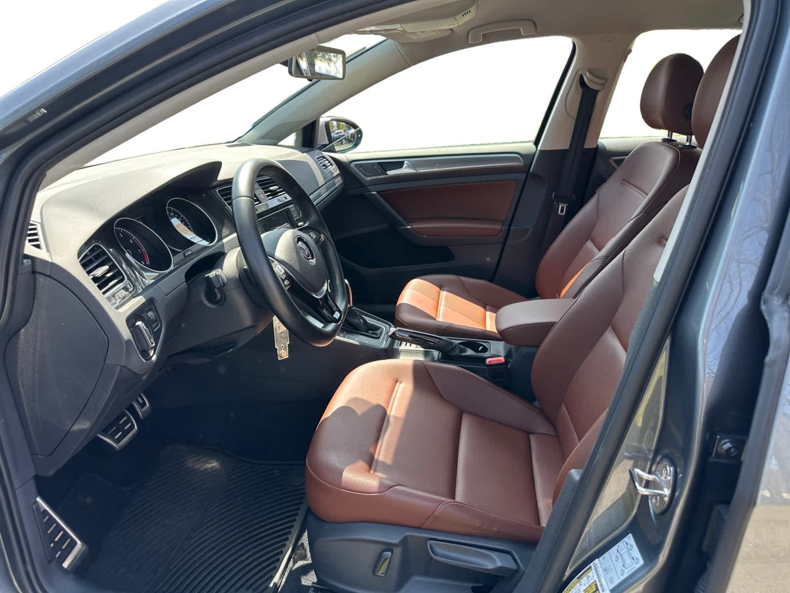 used 2019 Volkswagen Golf Alltrack car, priced at $19,498