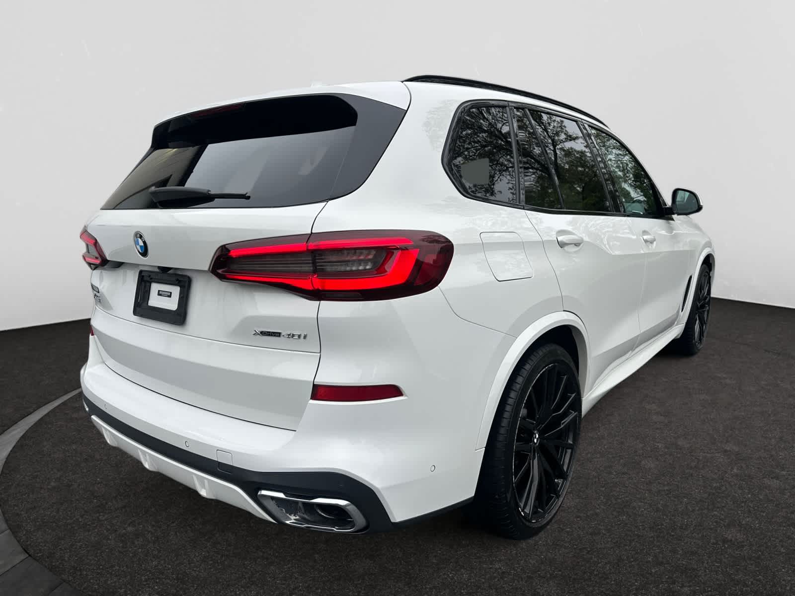 used 2021 BMW X5 car, priced at $38,998