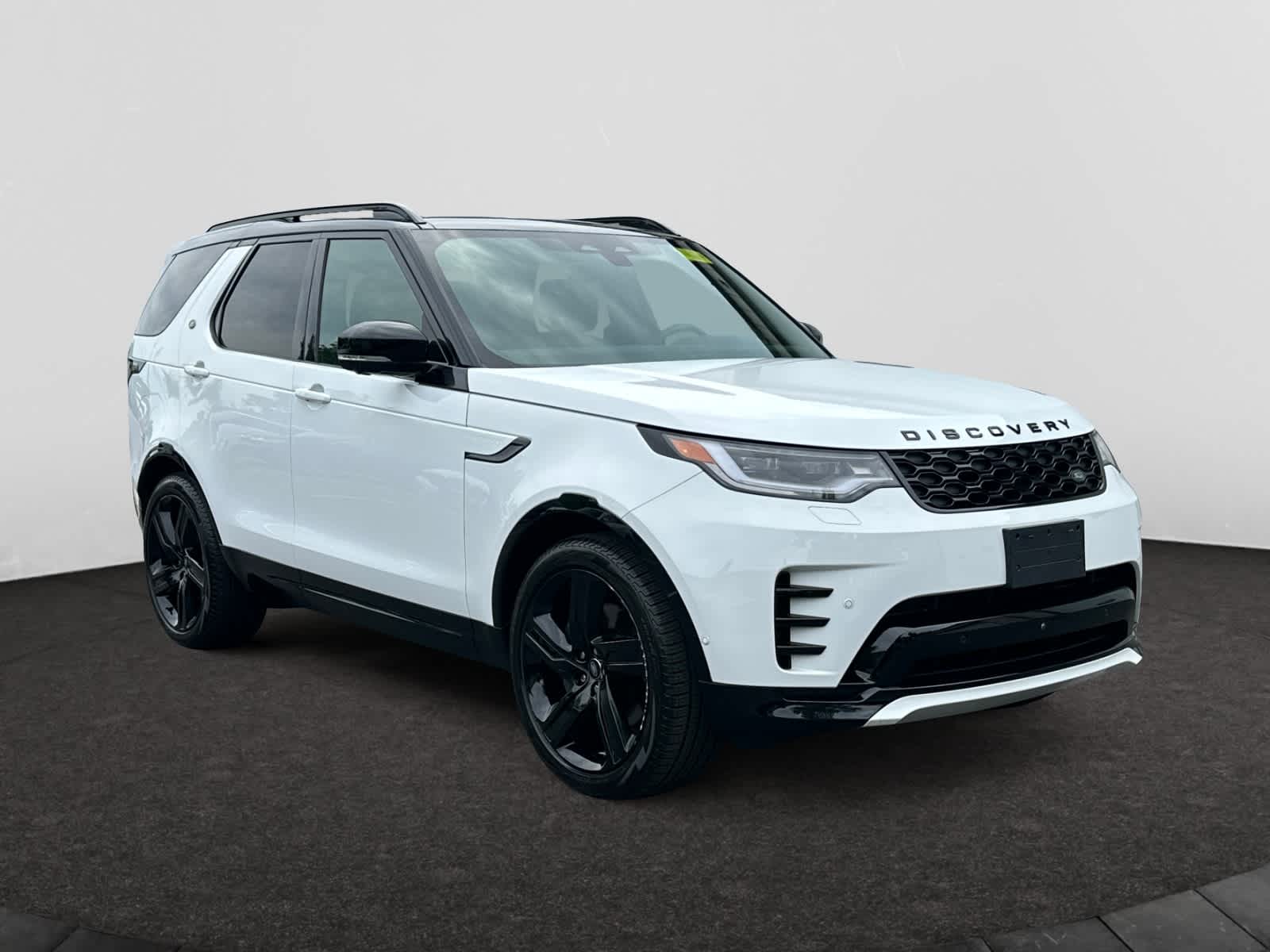 used 2024 Land Rover Discovery car, priced at $63,798