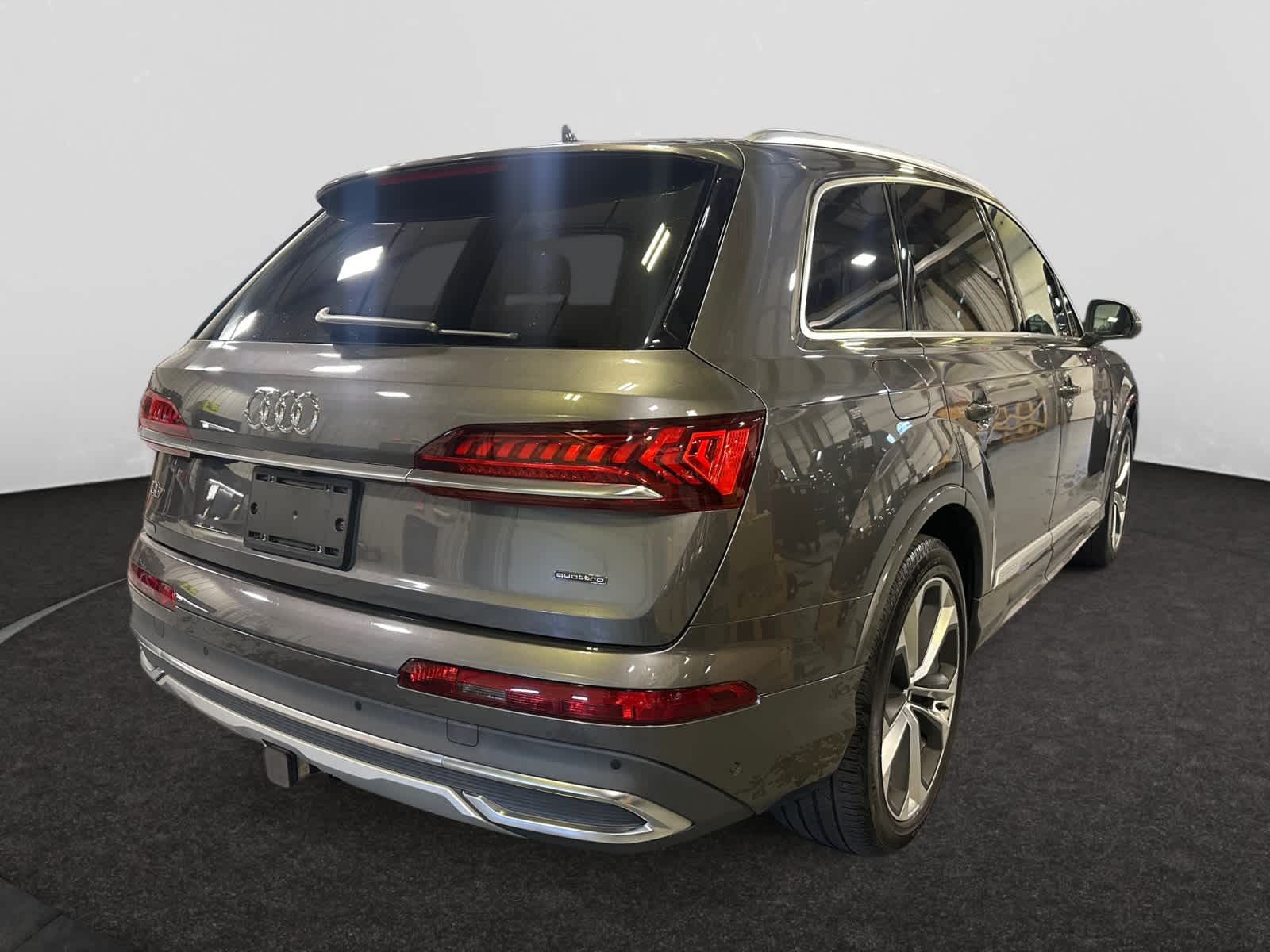used 2020 Audi Q7 car, priced at $34,998