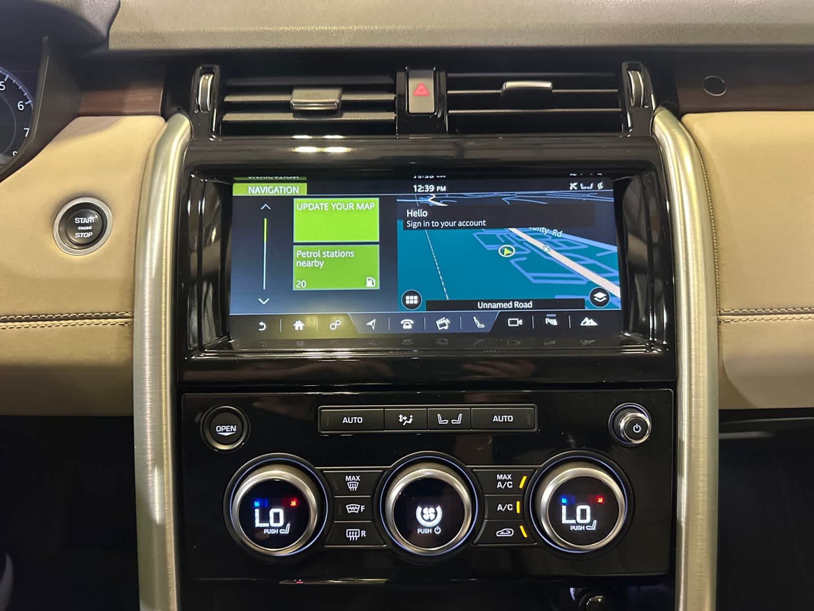 used 2018 Land Rover Discovery car, priced at $19,998