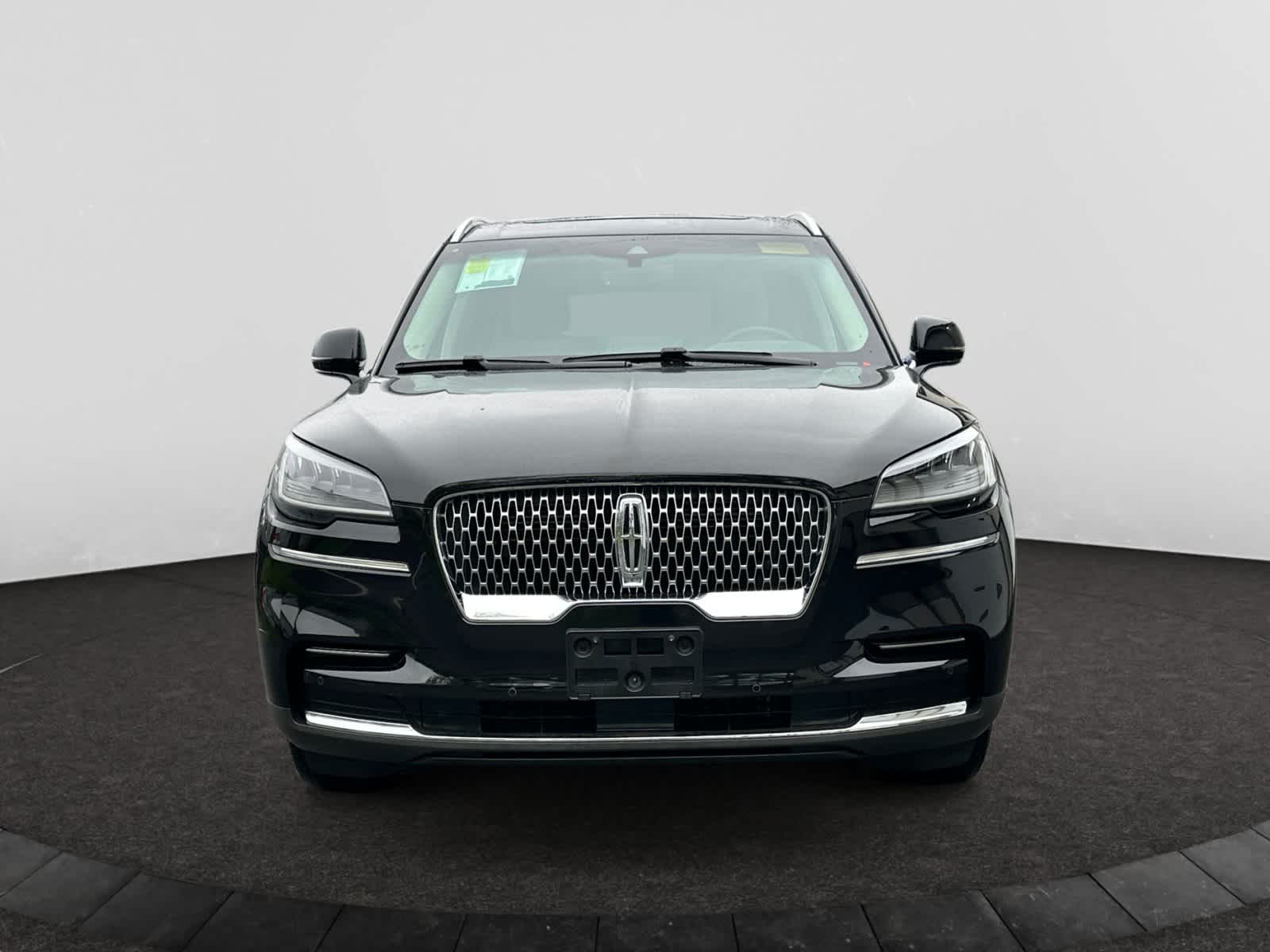 used 2023 Lincoln Aviator car, priced at $43,498