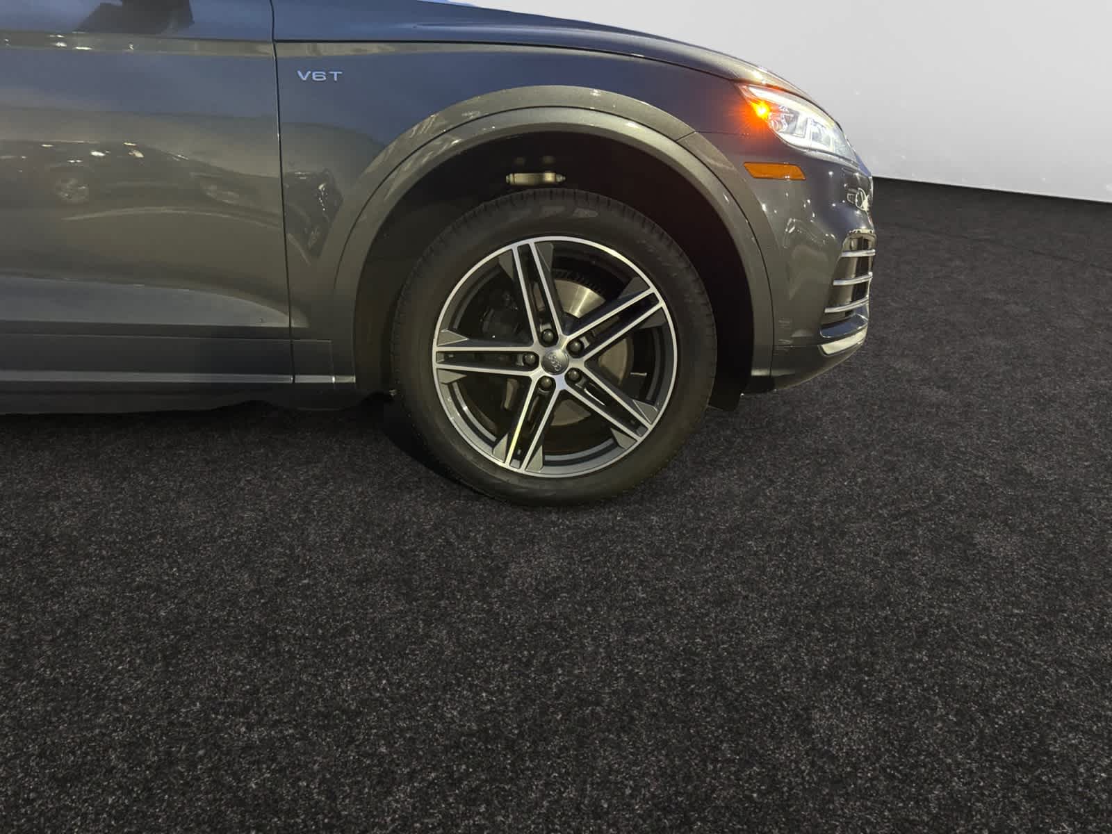 used 2018 Audi SQ5 car, priced at $21,998