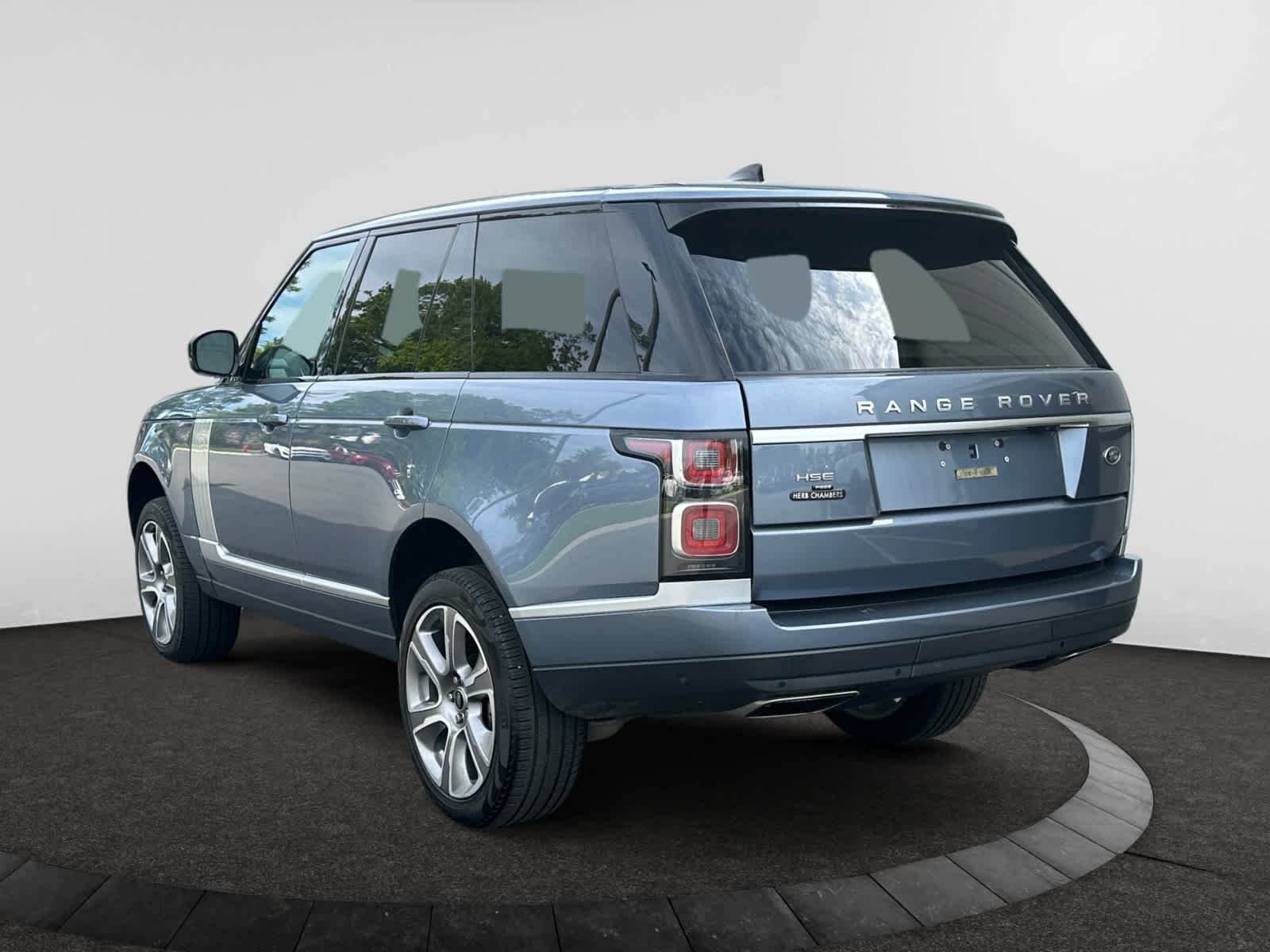used 2021 Land Rover Range Rover car, priced at $47,998