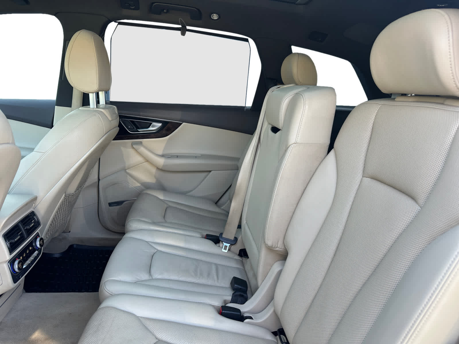 used 2017 Audi Q7 car, priced at $17,998