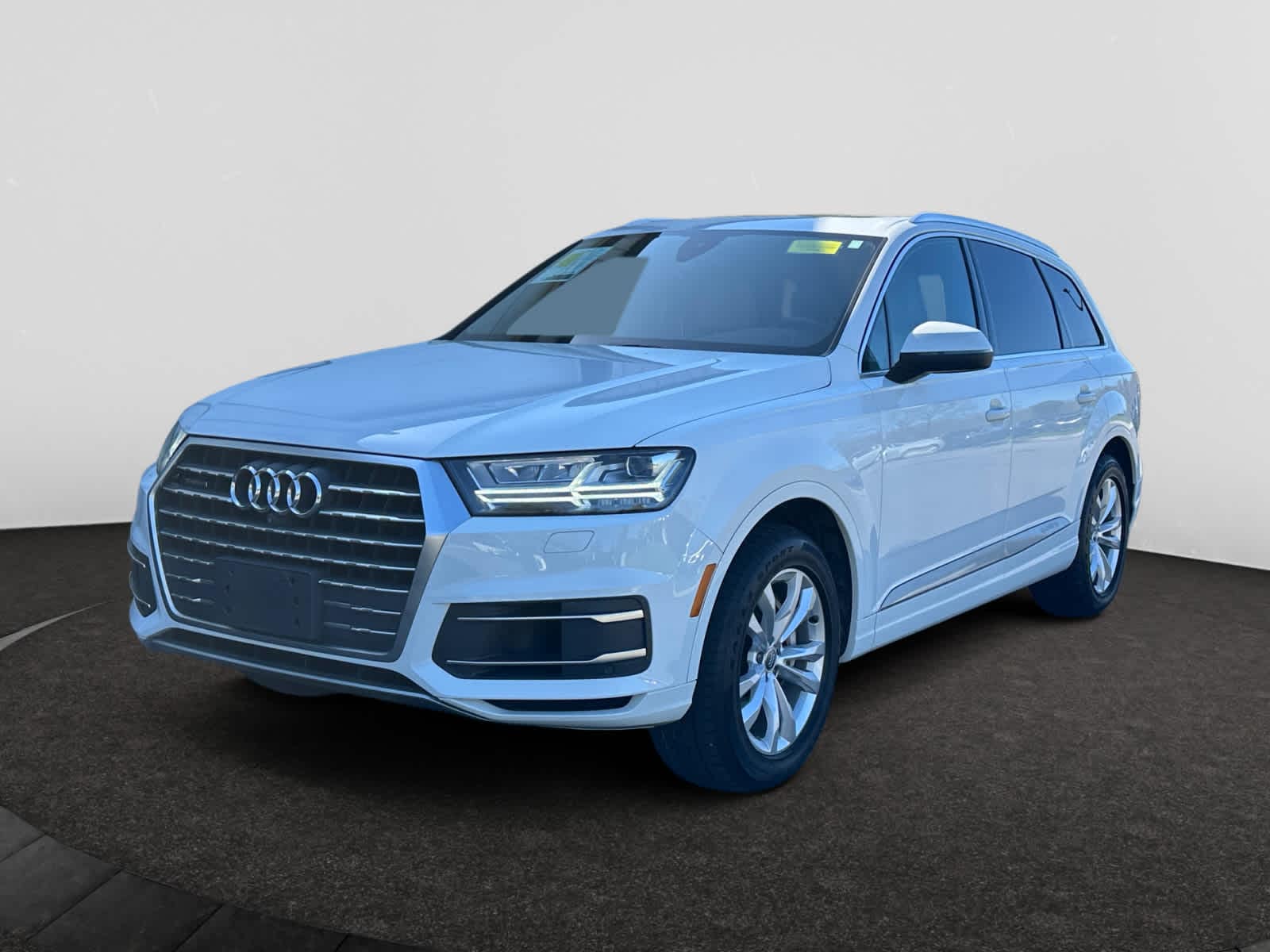 used 2017 Audi Q7 car, priced at $17,998