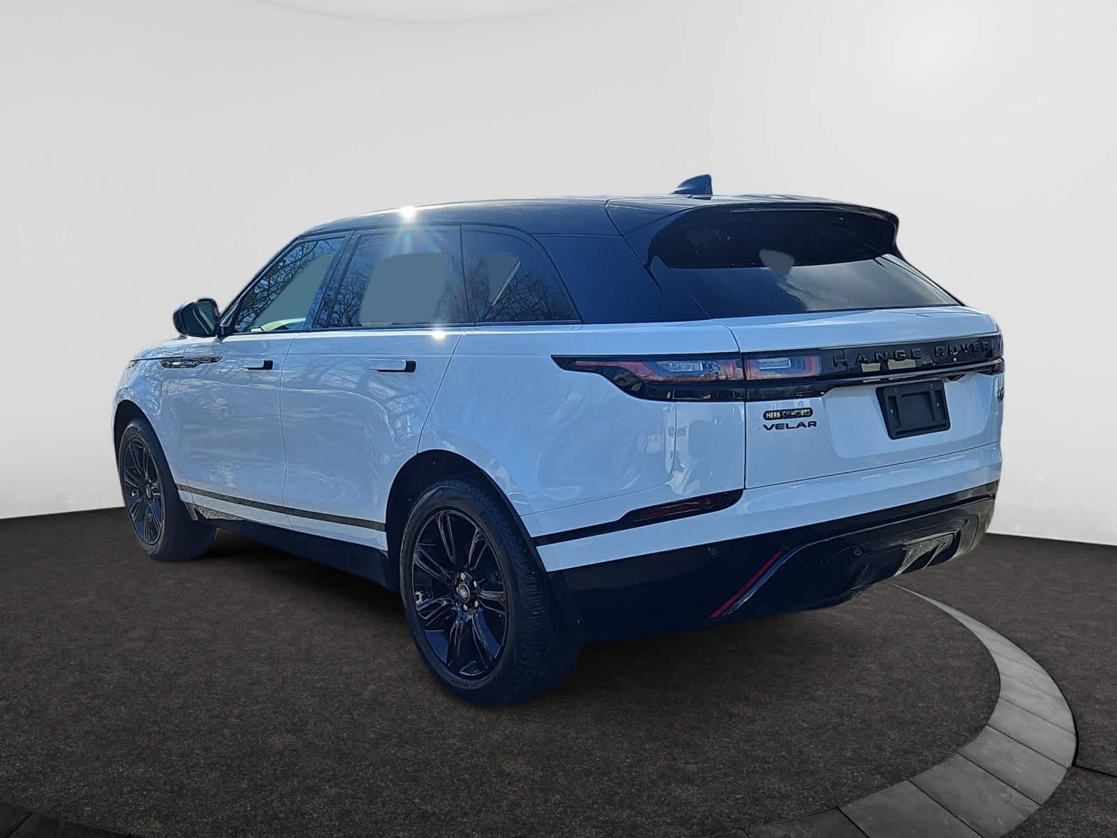 used 2022 Land Rover Range Rover Velar car, priced at $44,698