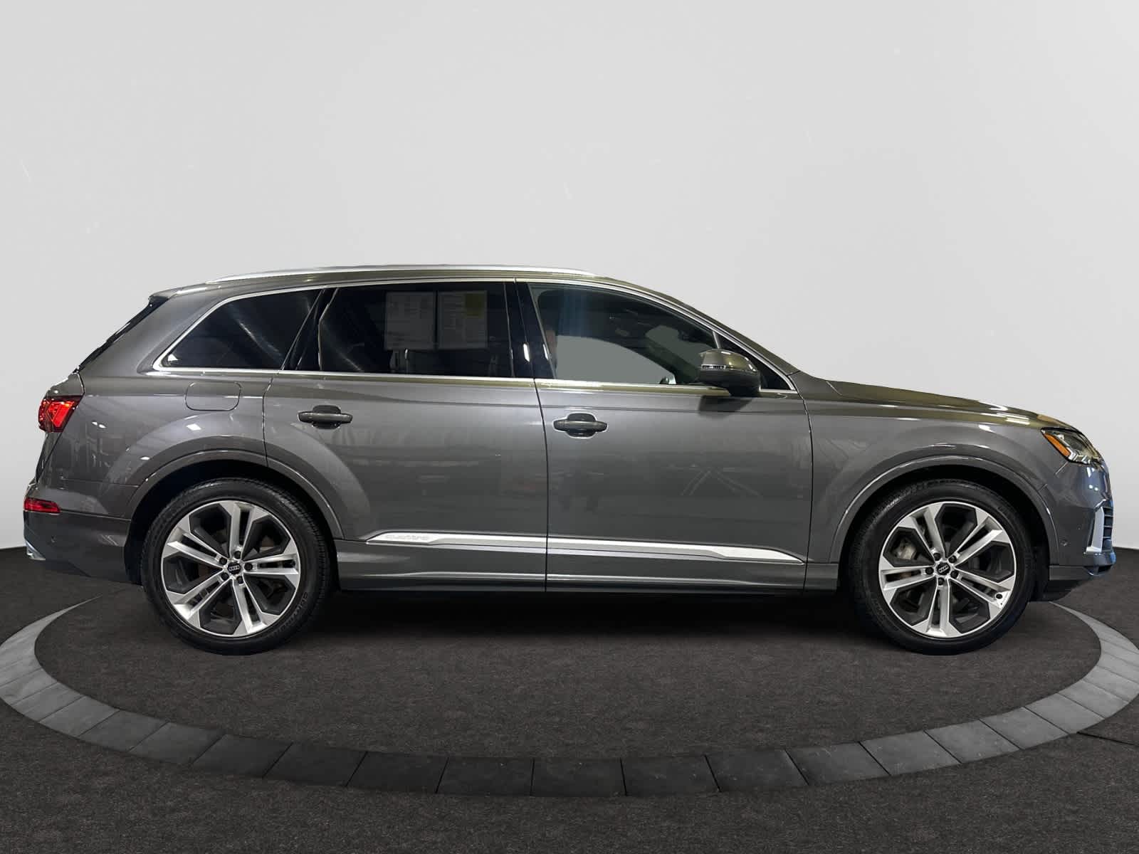 used 2020 Audi Q7 car, priced at $34,998