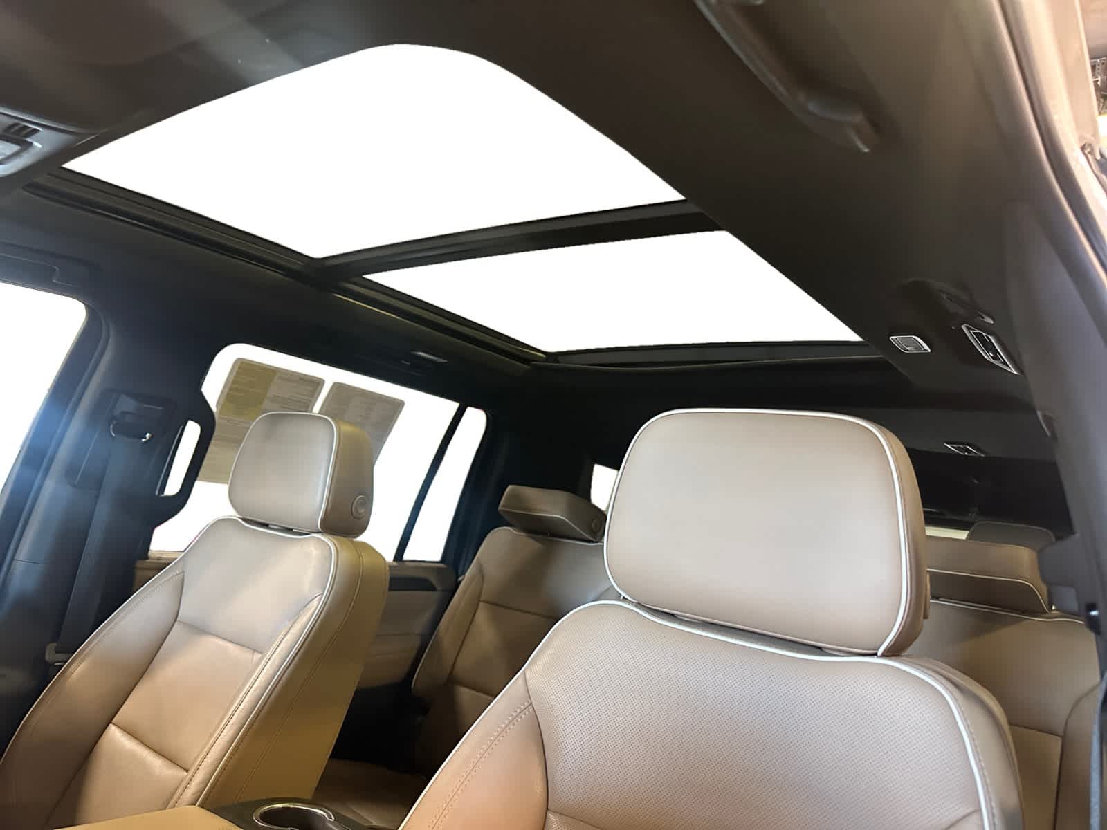 used 2021 Chevrolet Suburban car, priced at $50,998