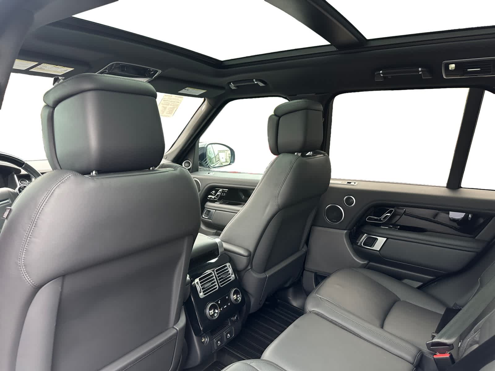 used 2022 Land Rover Range Rover car, priced at $62,798