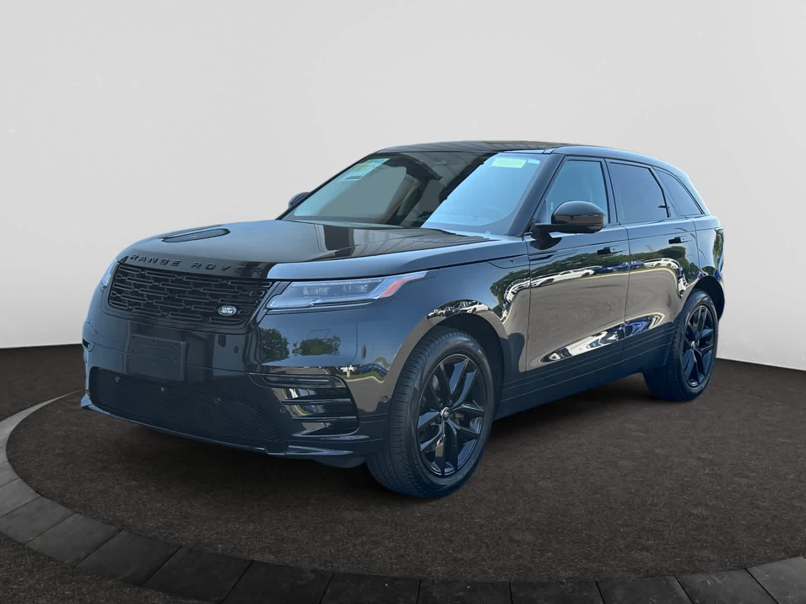 used 2025 Land Rover Range Rover Velar car, priced at $55,998