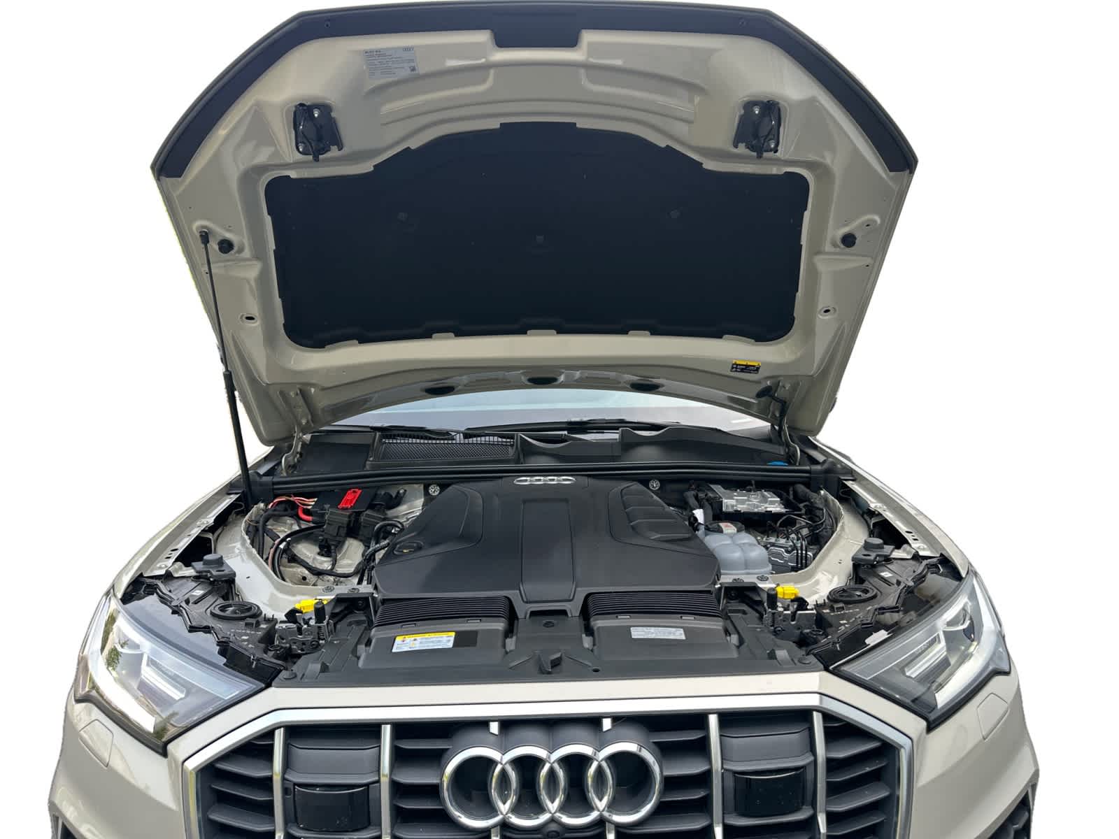 used 2023 Audi Q7 car, priced at $38,998