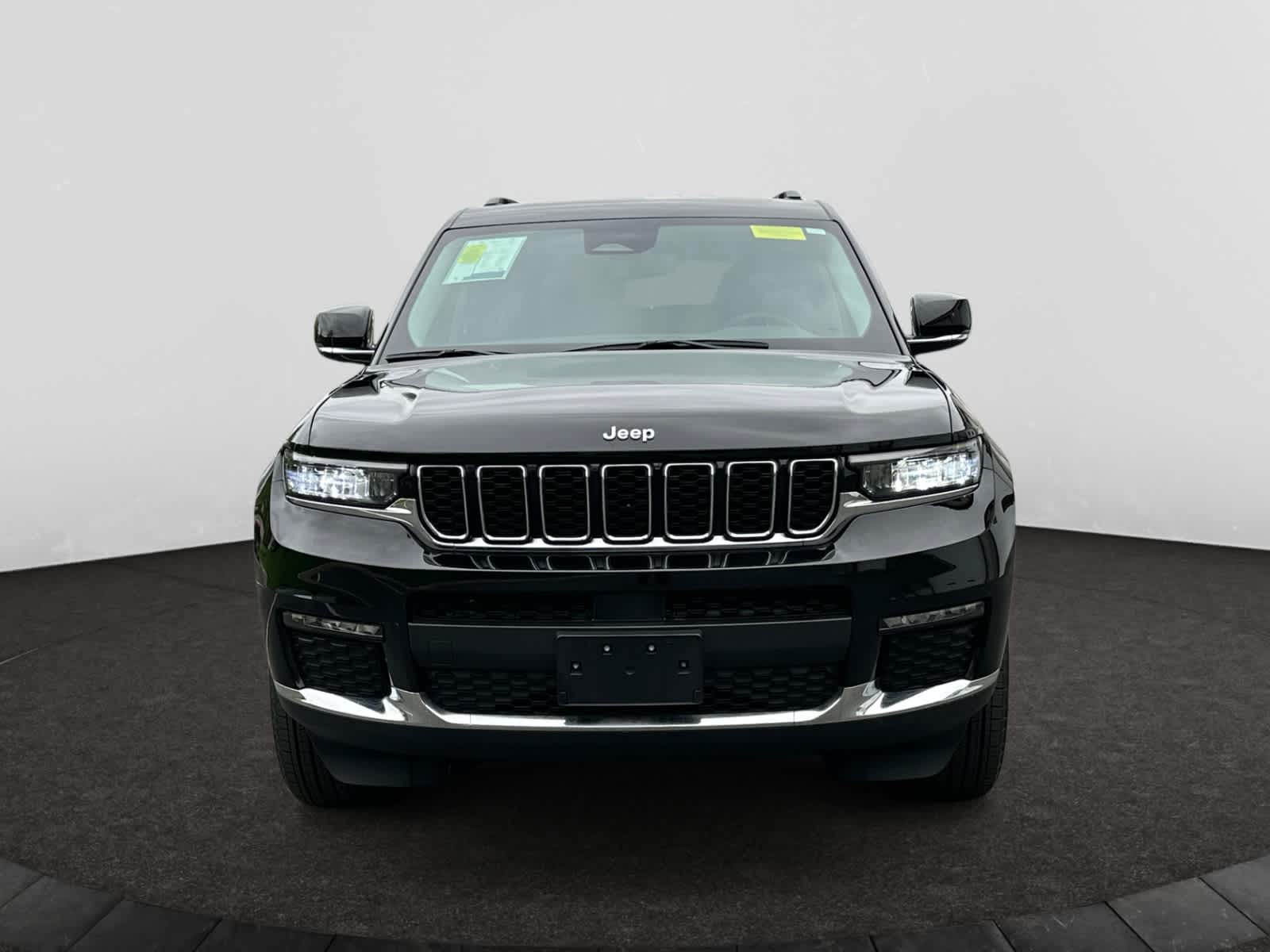 used 2023 Jeep Grand Cherokee L car, priced at $35,998
