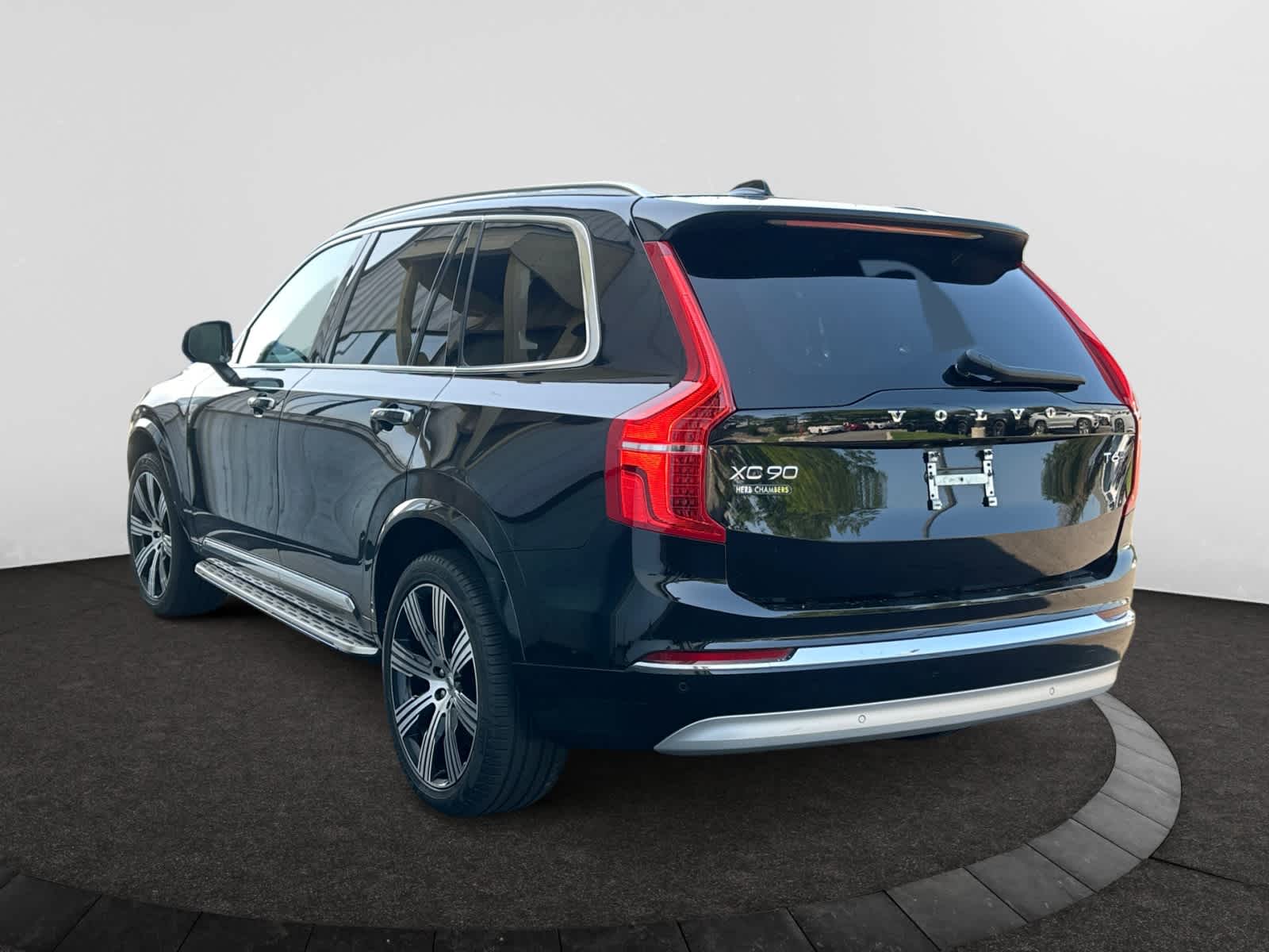 used 2022 Volvo XC90 car, priced at $44,498