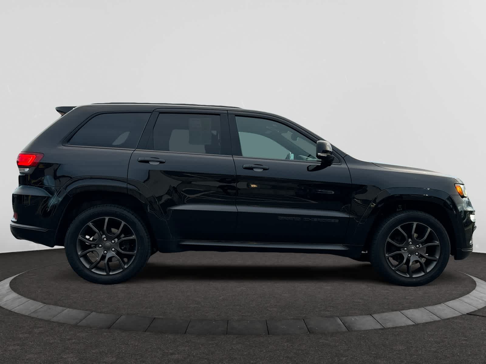 used 2020 Jeep Grand Cherokee car, priced at $26,998