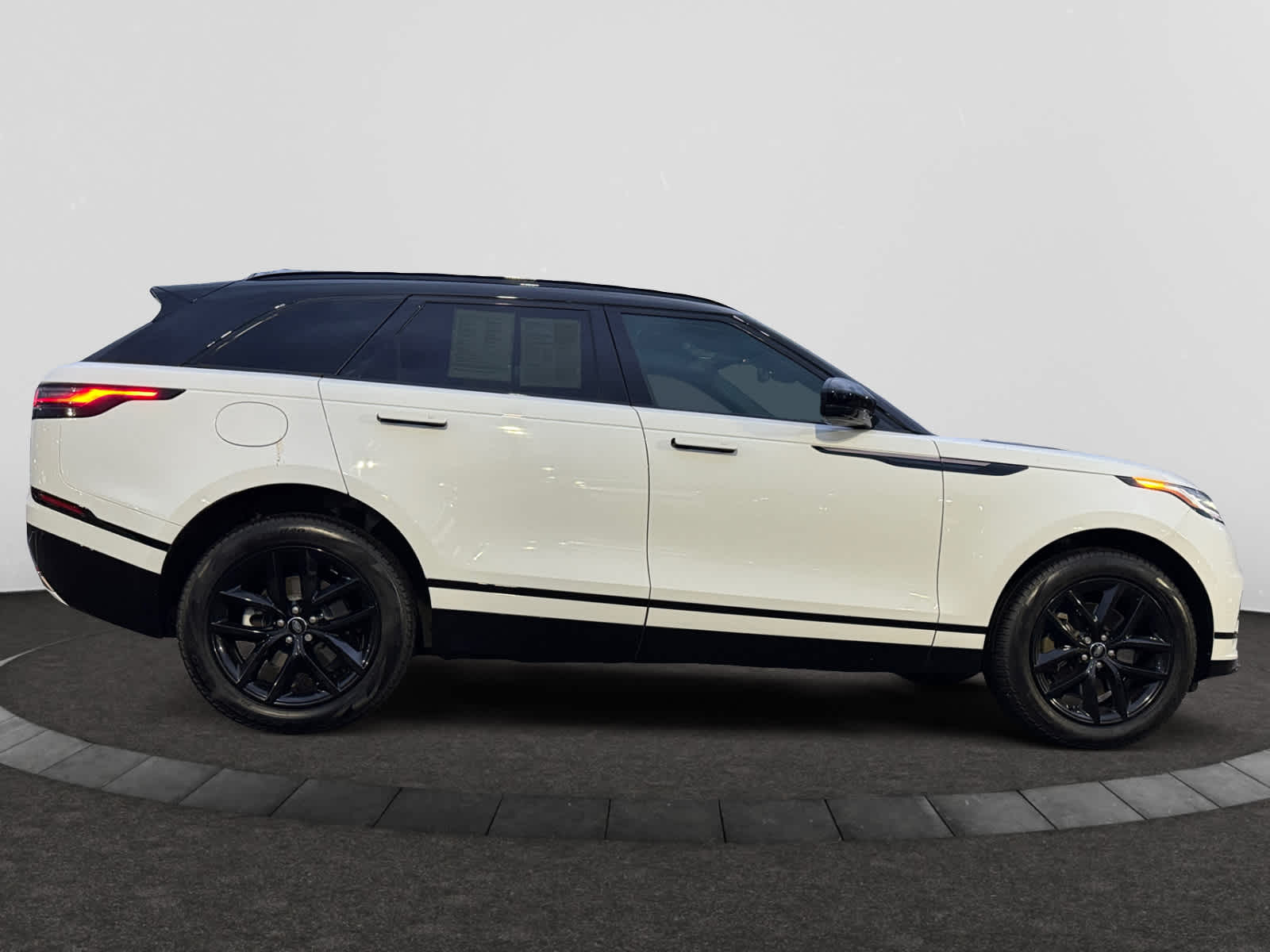 used 2024 Land Rover Range Rover Velar car, priced at $58,998