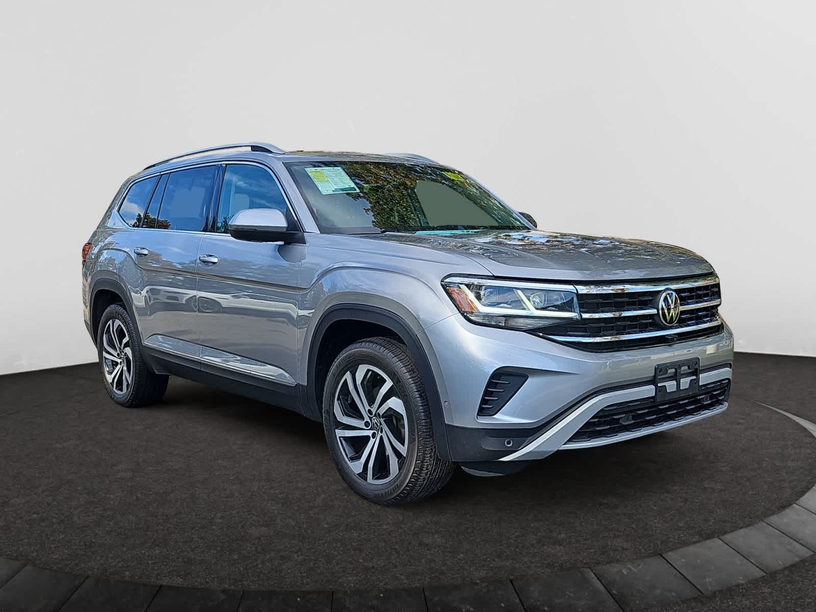 used 2021 Volkswagen Atlas car, priced at $29,498