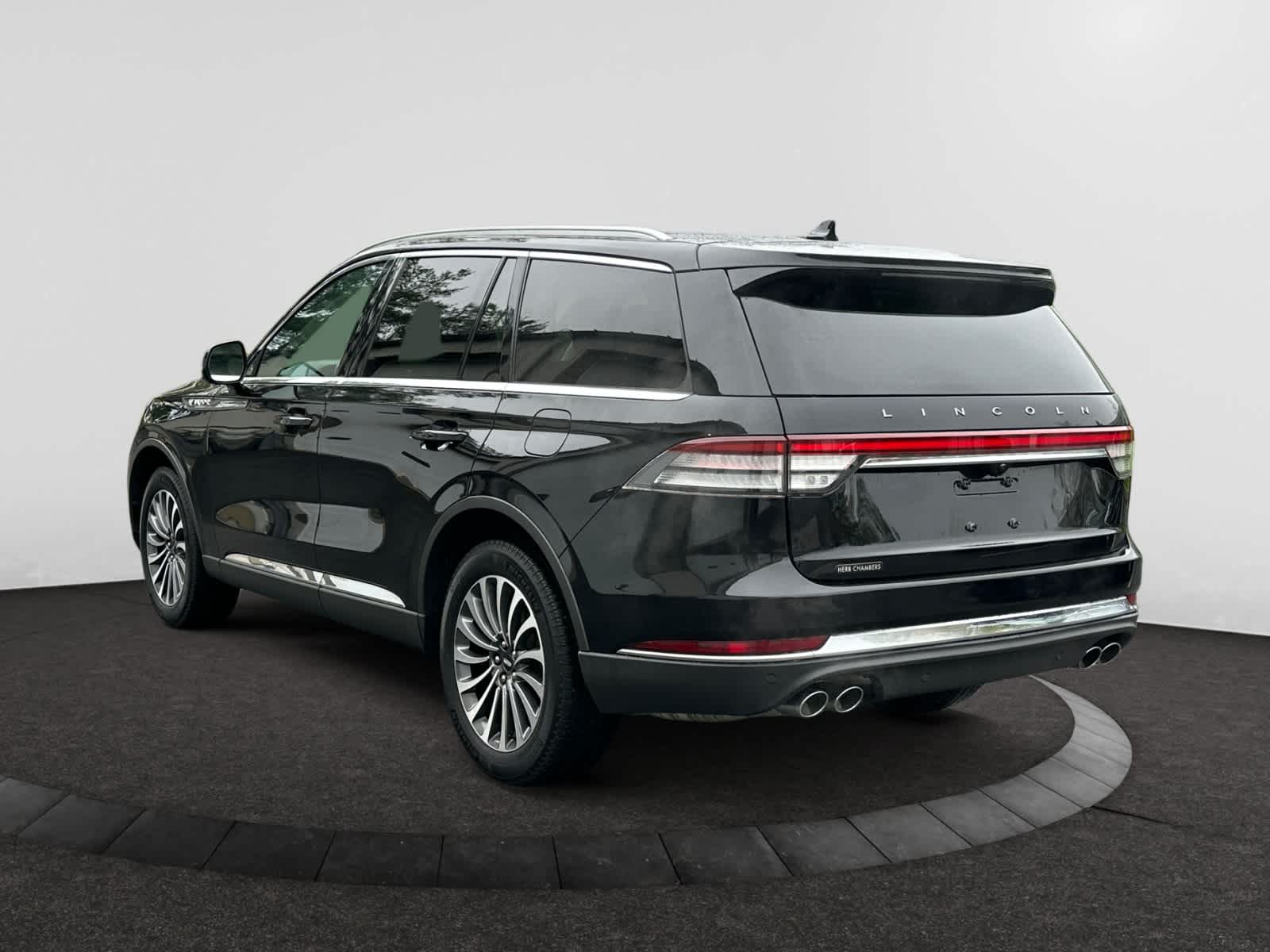 used 2023 Lincoln Aviator car, priced at $43,498