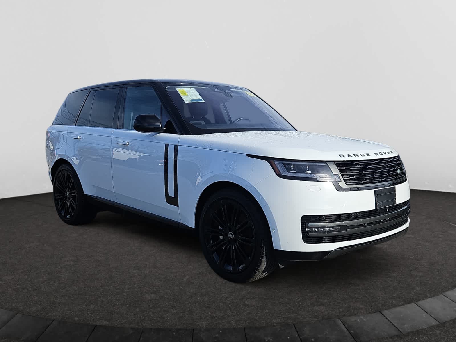 used 2022 Land Rover Range Rover car, priced at $106,998