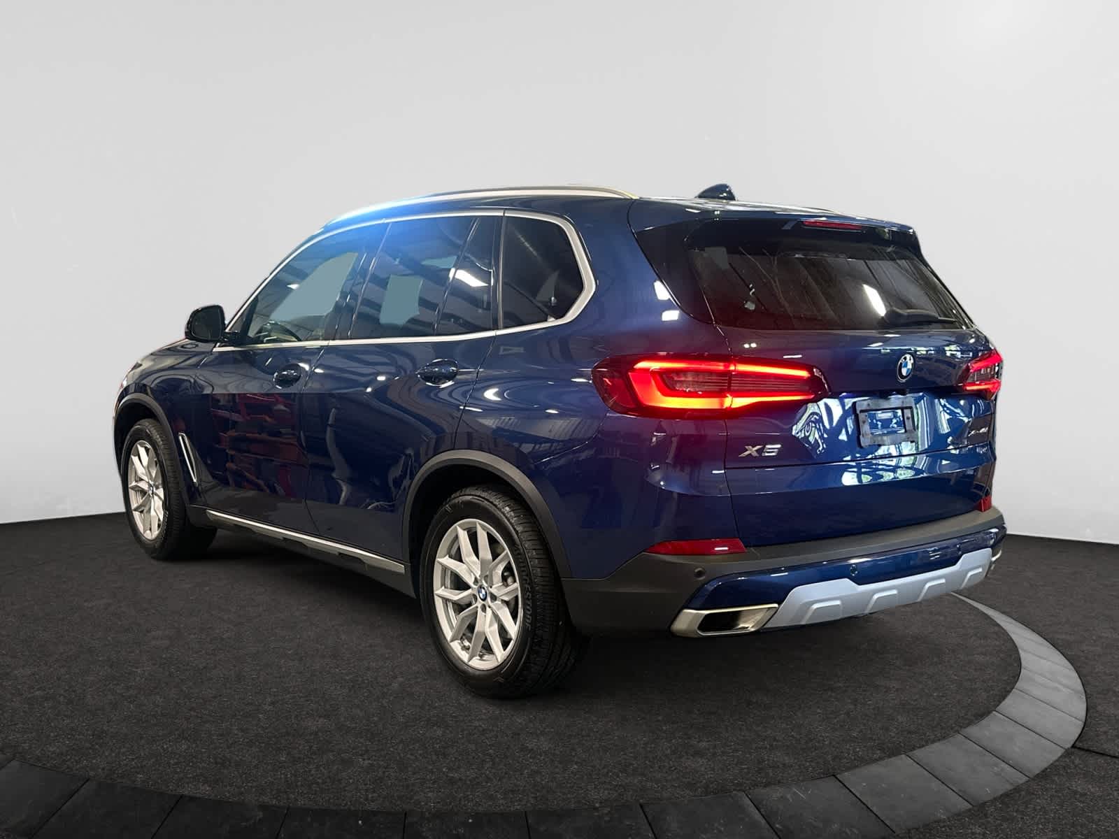 used 2021 BMW X5 car, priced at $34,998