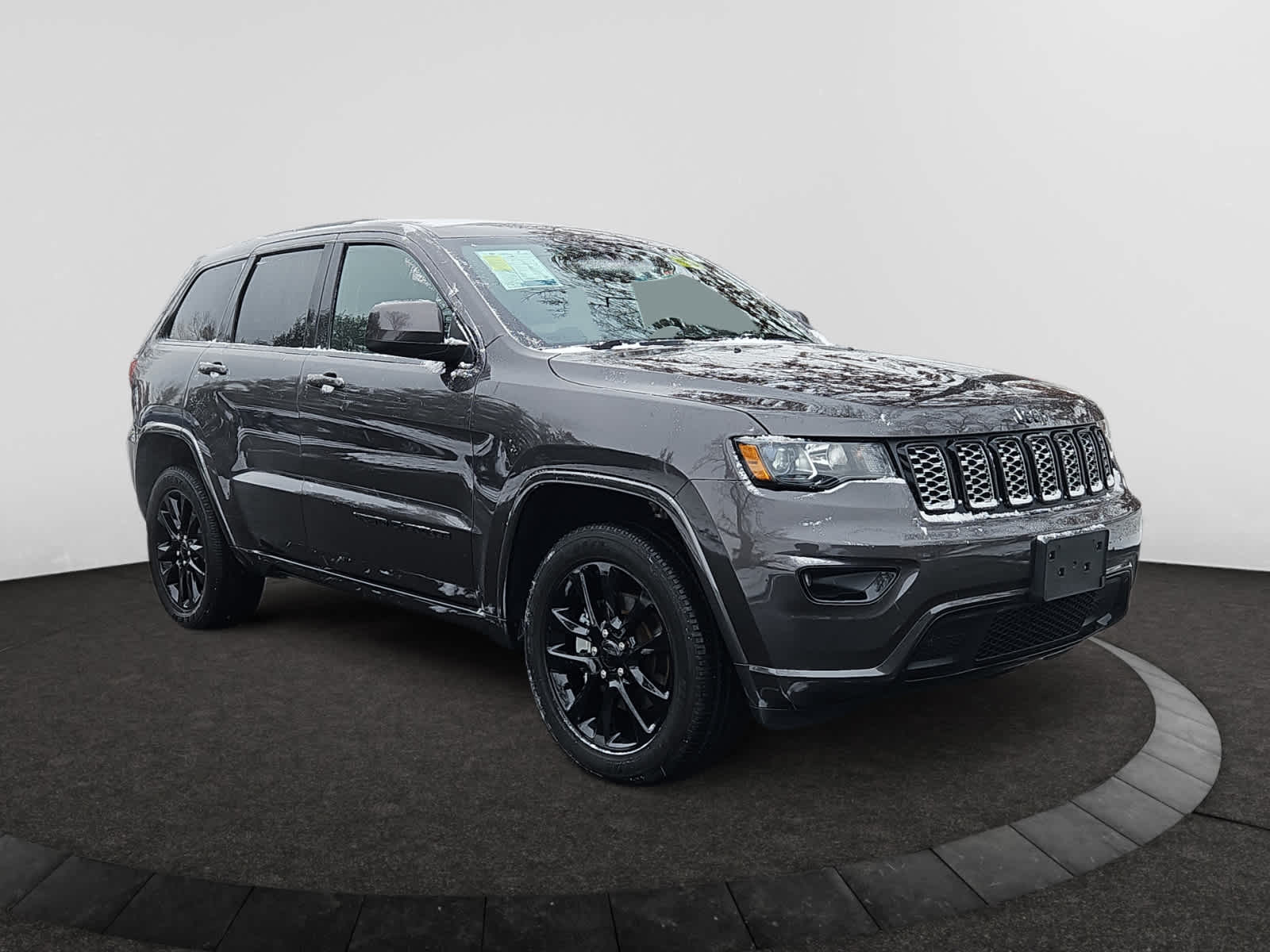 used 2021 Jeep Grand Cherokee car, priced at $30,998