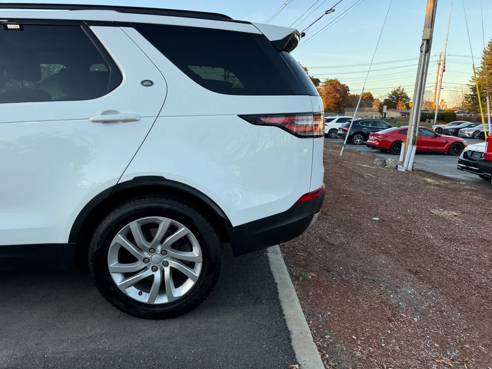 used 2017 Land Rover Discovery car, priced at $19,498