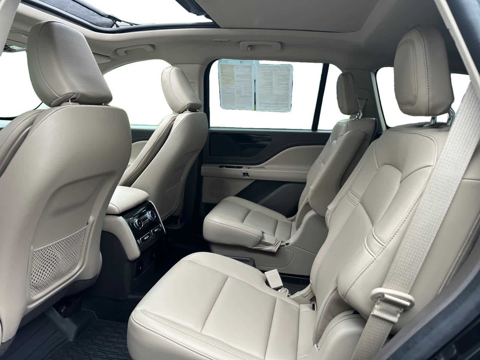 used 2023 Lincoln Aviator car, priced at $43,498