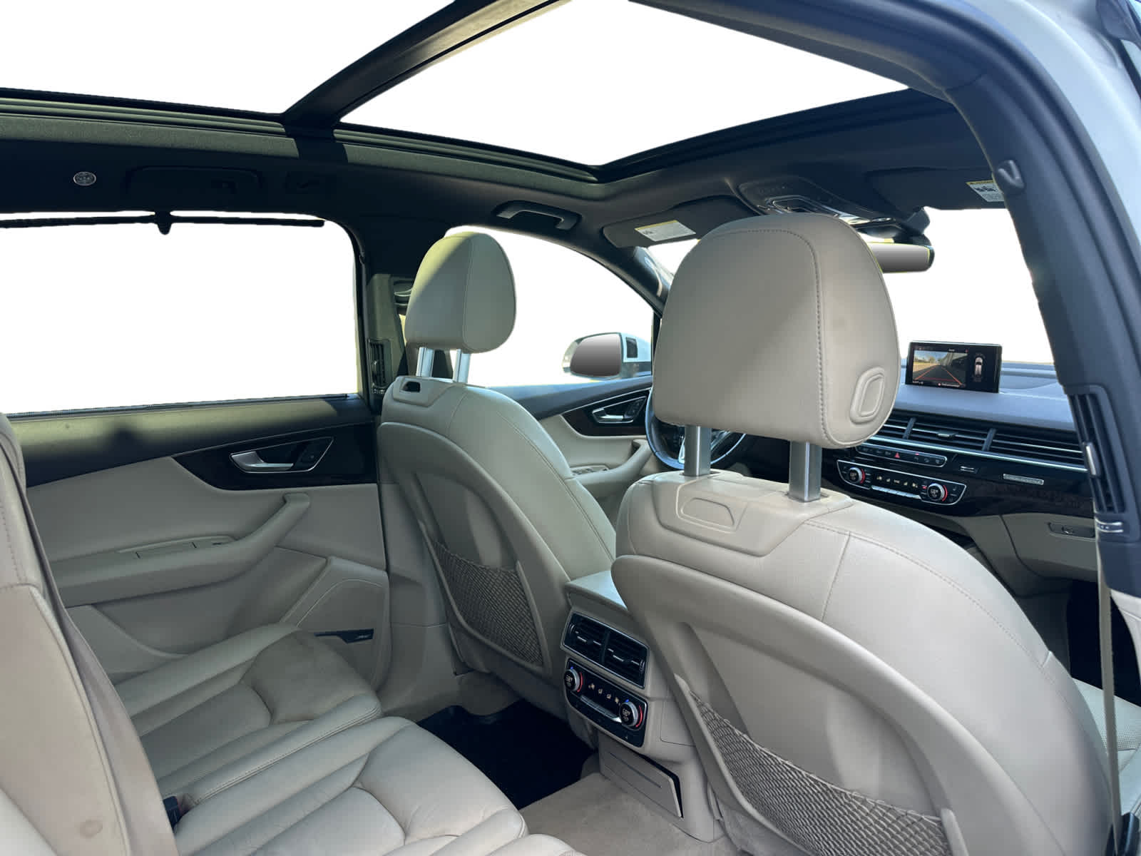 used 2017 Audi Q7 car, priced at $17,998
