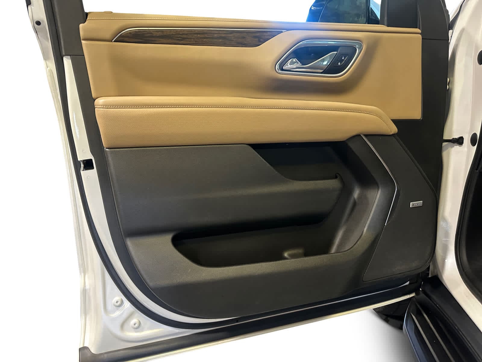 used 2021 Chevrolet Suburban car, priced at $50,998