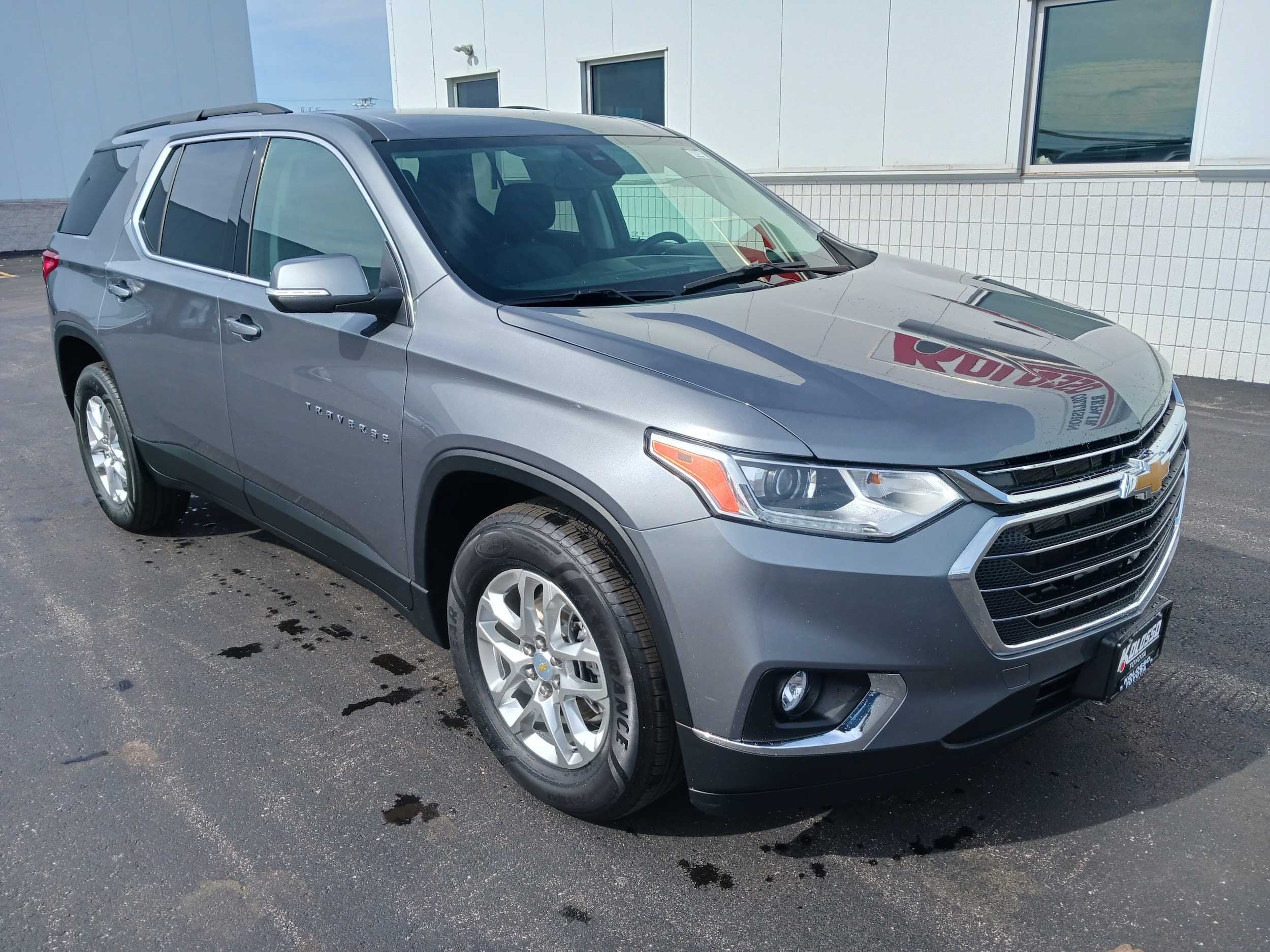 used 2021 Chevrolet Traverse car, priced at $30,418