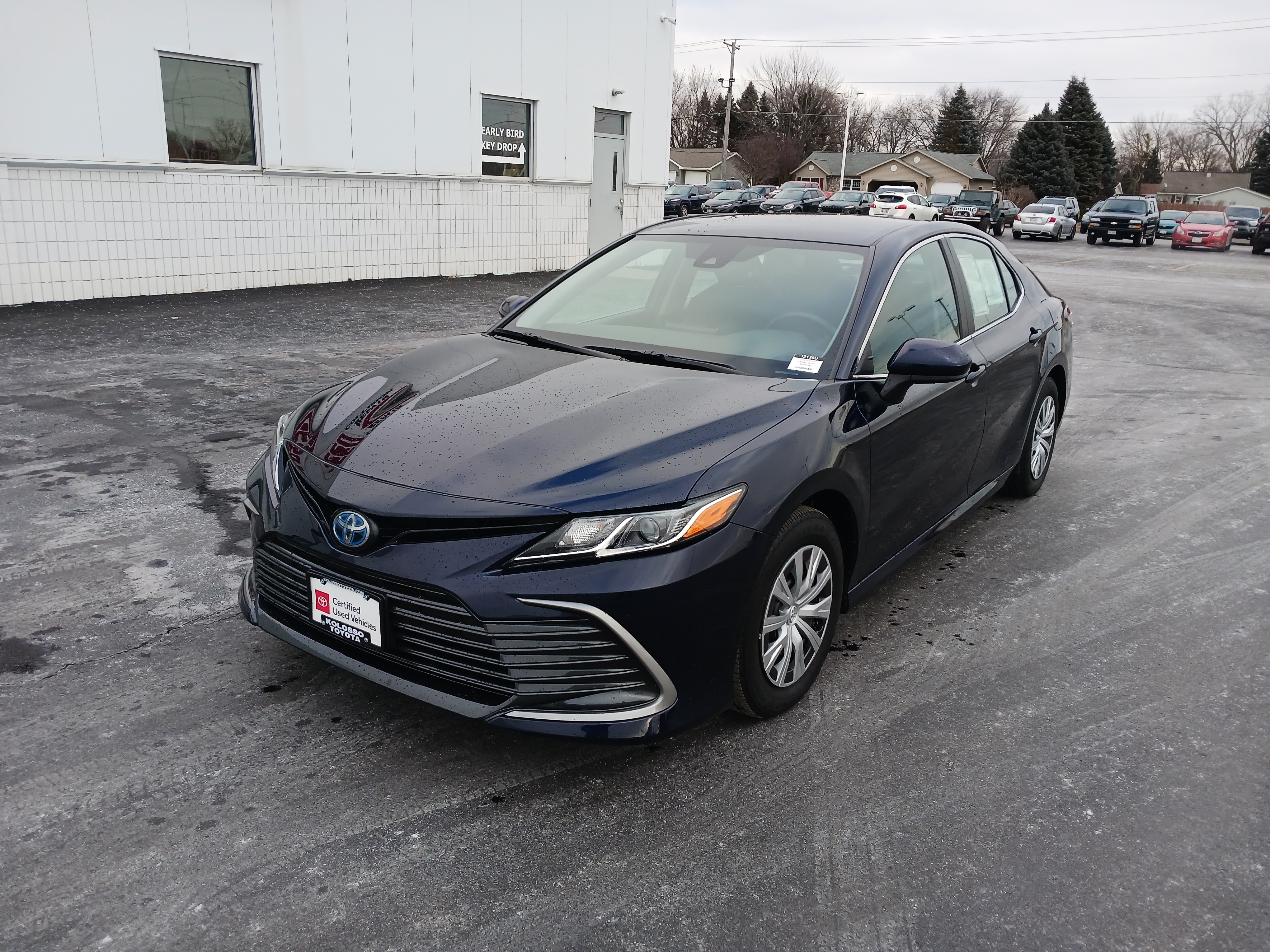 used 2022 Toyota Camry Hybrid car, priced at $27,448