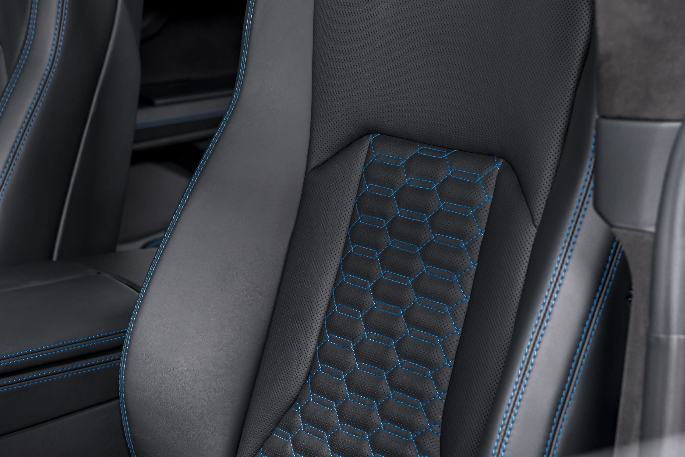 used 2024 Lamborghini Urus S car, priced at $259,999