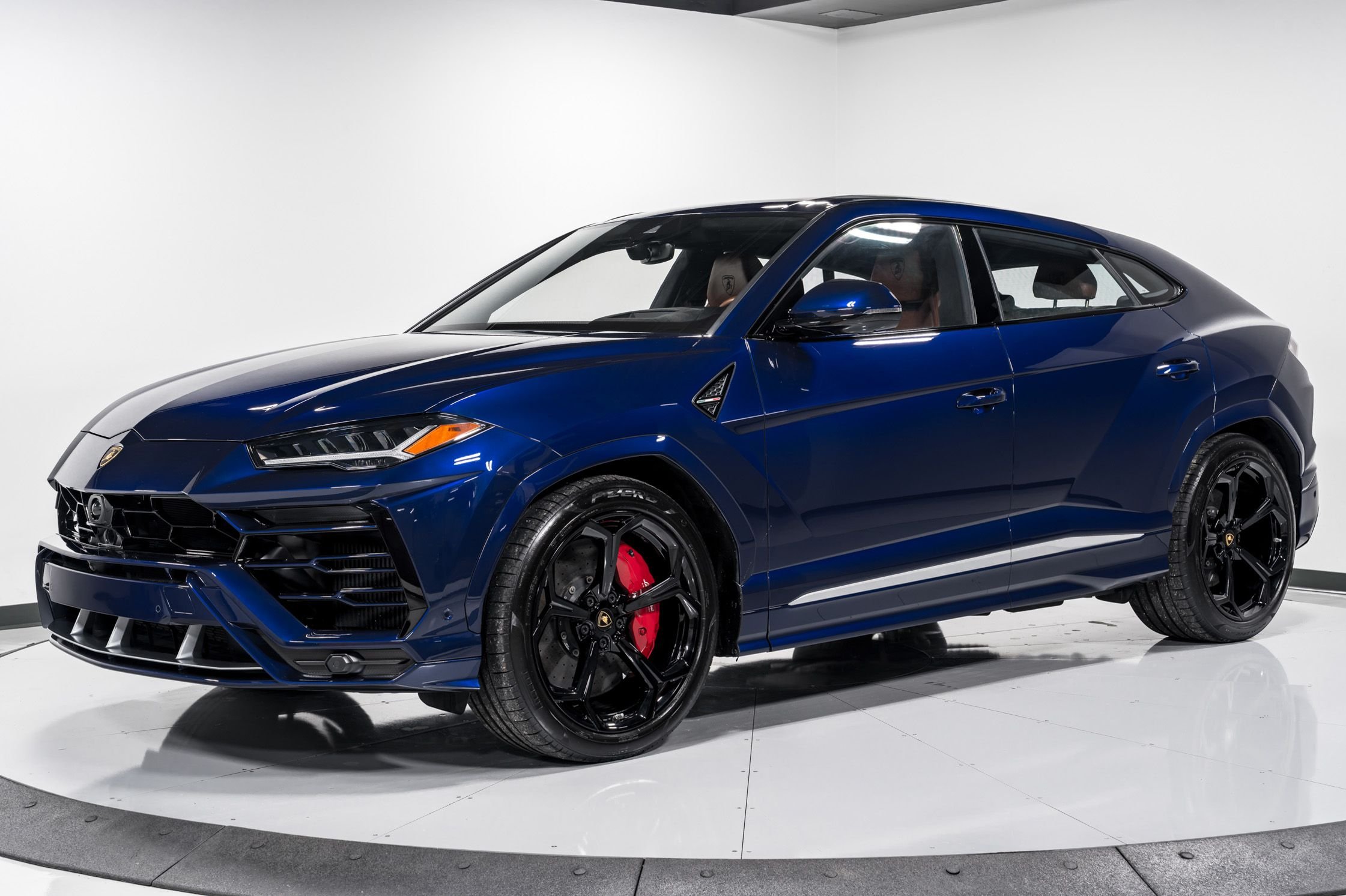 used 2019 Lamborghini Urus car, priced at $199,999