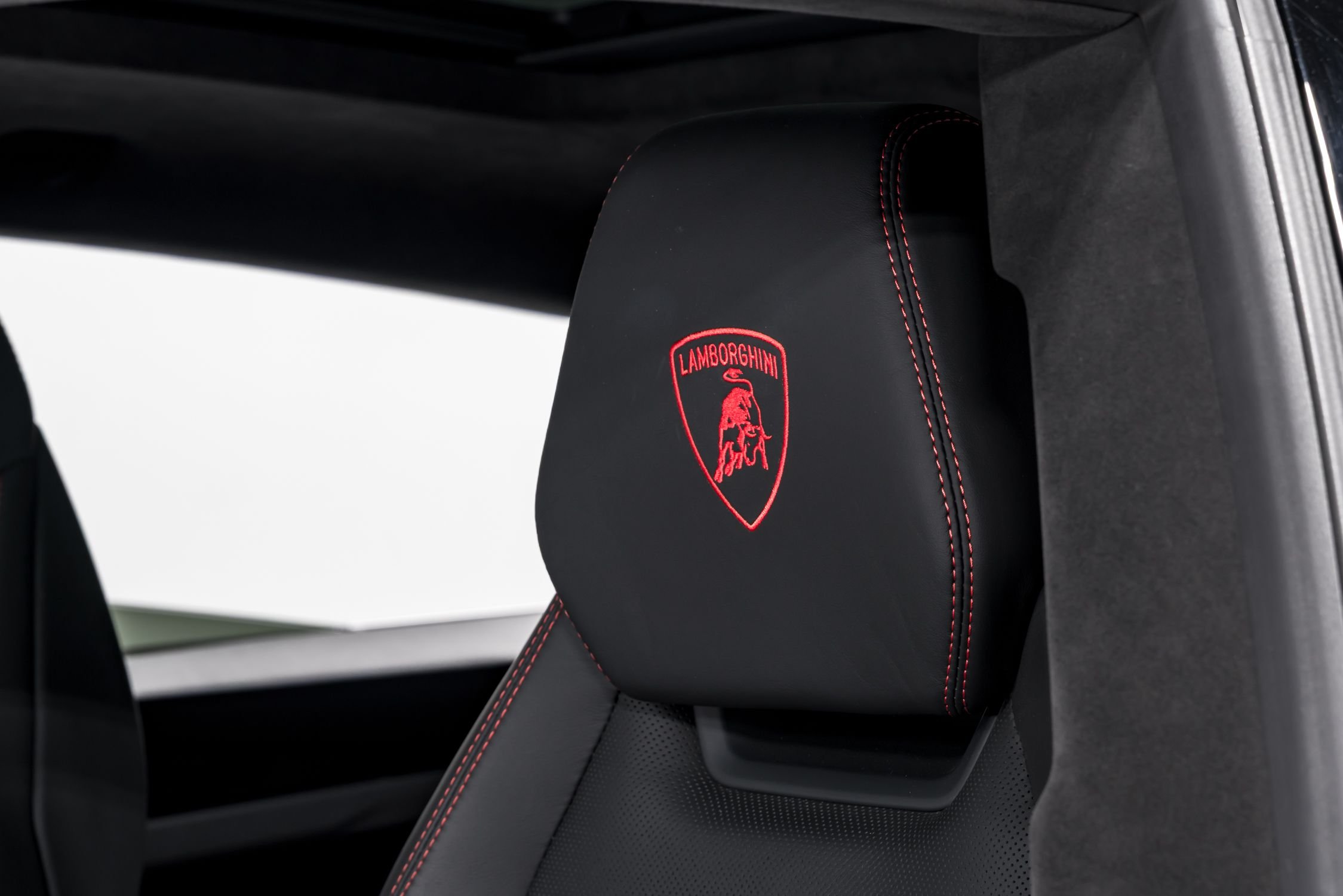 used 2020 Lamborghini Urus car, priced at $199,999