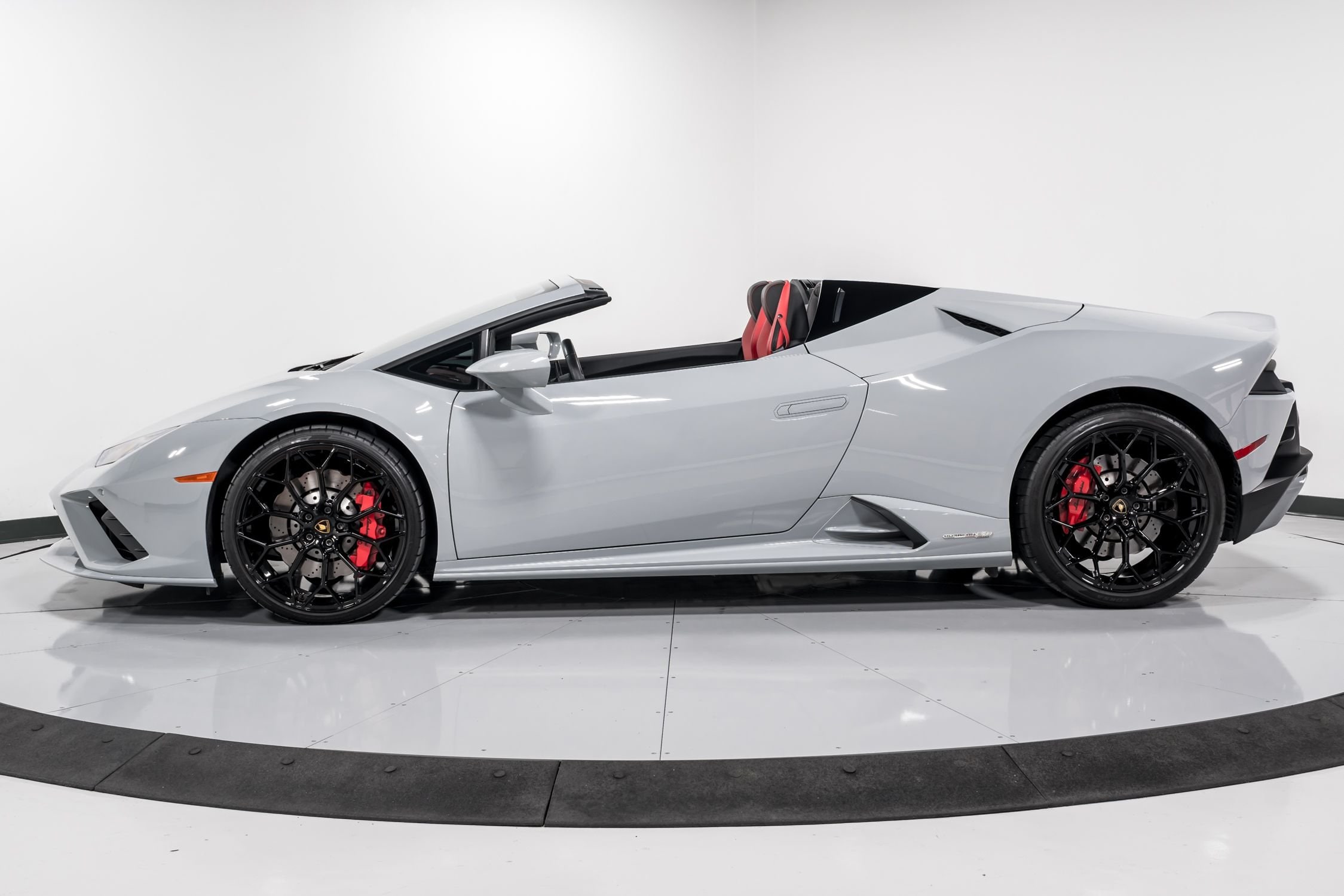 used 2021 Lamborghini Huracan EVO-2 Spyder car, priced at $284,999
