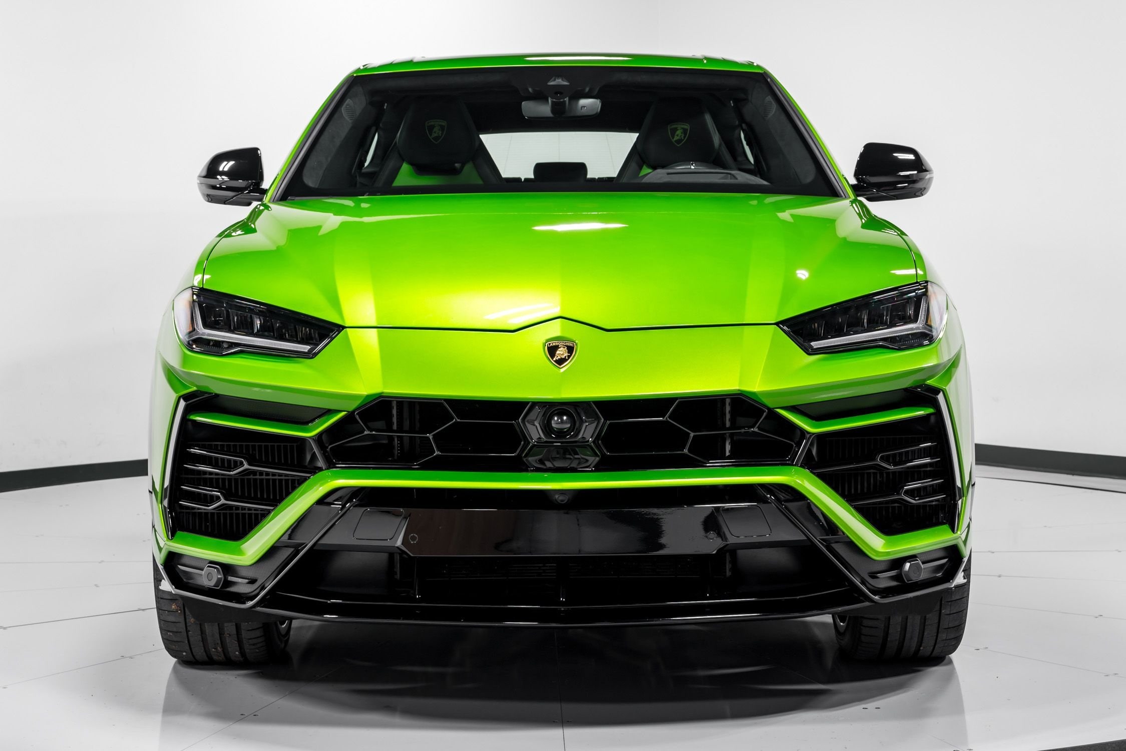 used 2022 Lamborghini Urus car, priced at $229,999