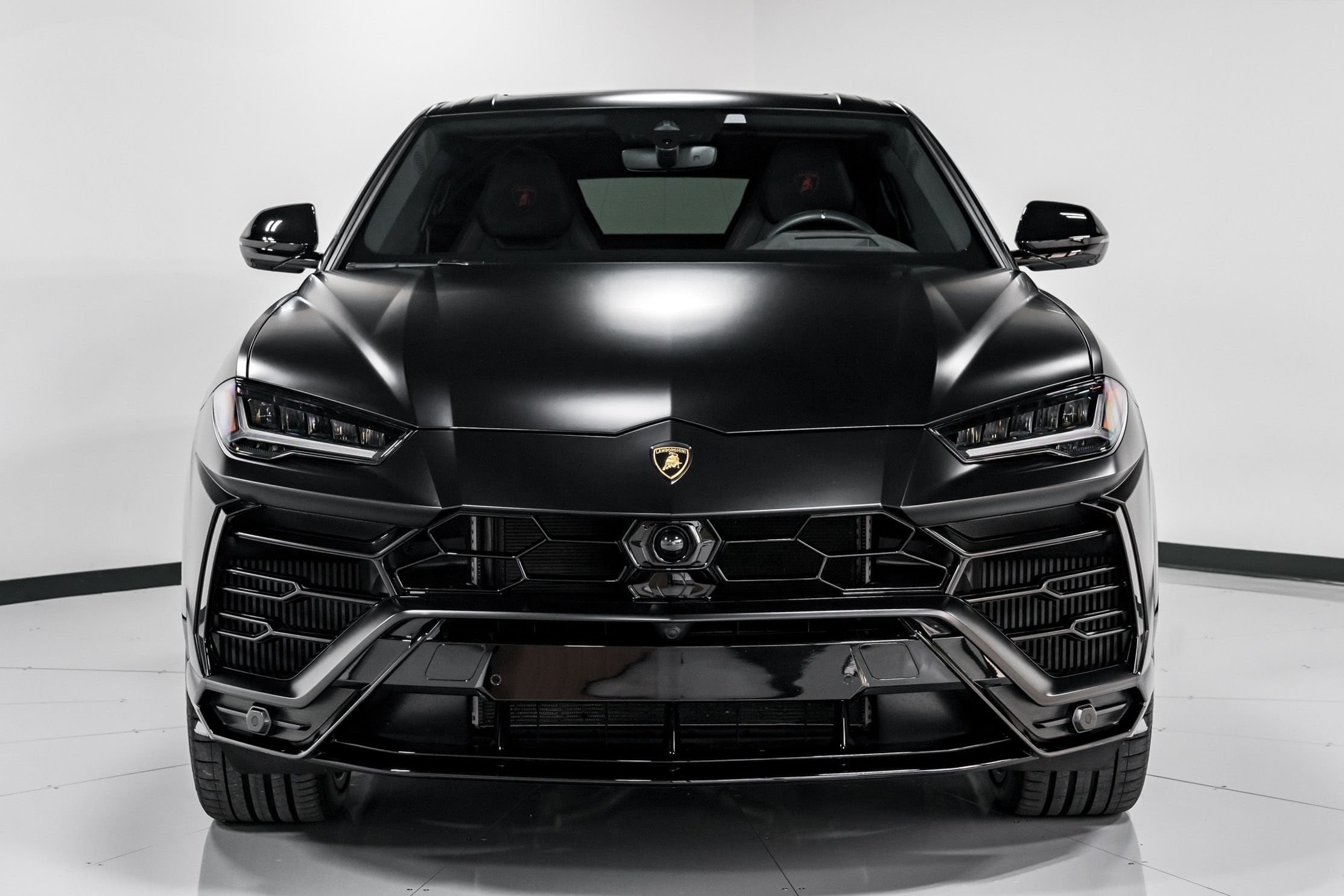 used 2021 Lamborghini Urus car, priced at $226,999