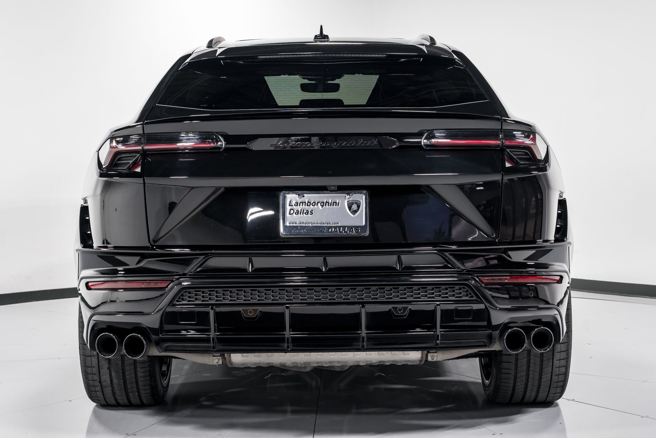 used 2024 Lamborghini Urus S car, priced at $269,999