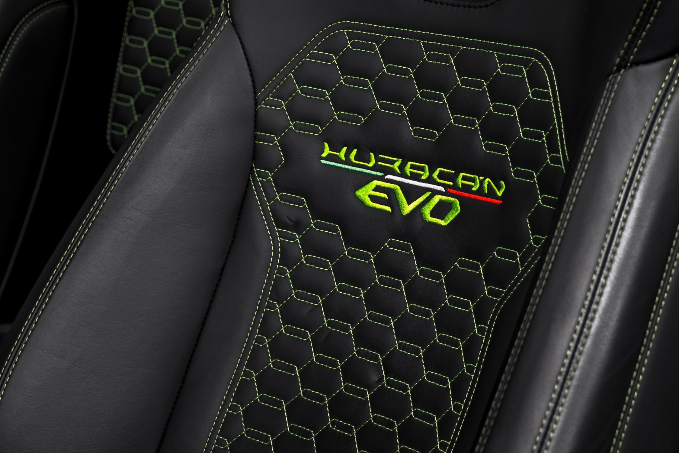 used 2023 Lamborghini Huracan EVO-2 Spyder car, priced at $314,999