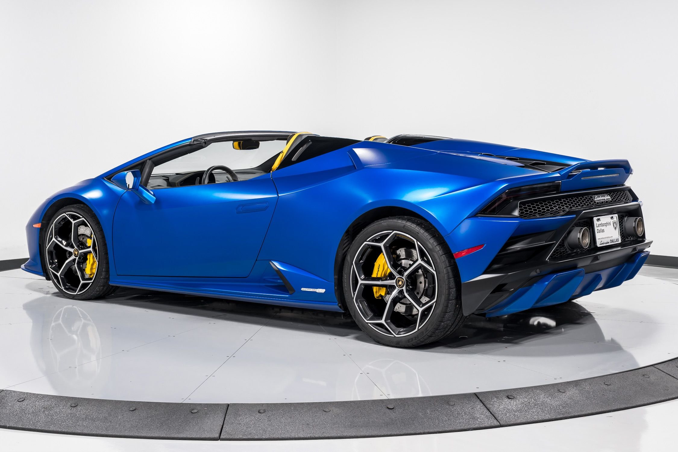 used 2022 Lamborghini Huracan EVO Spyder car, priced at $269,999