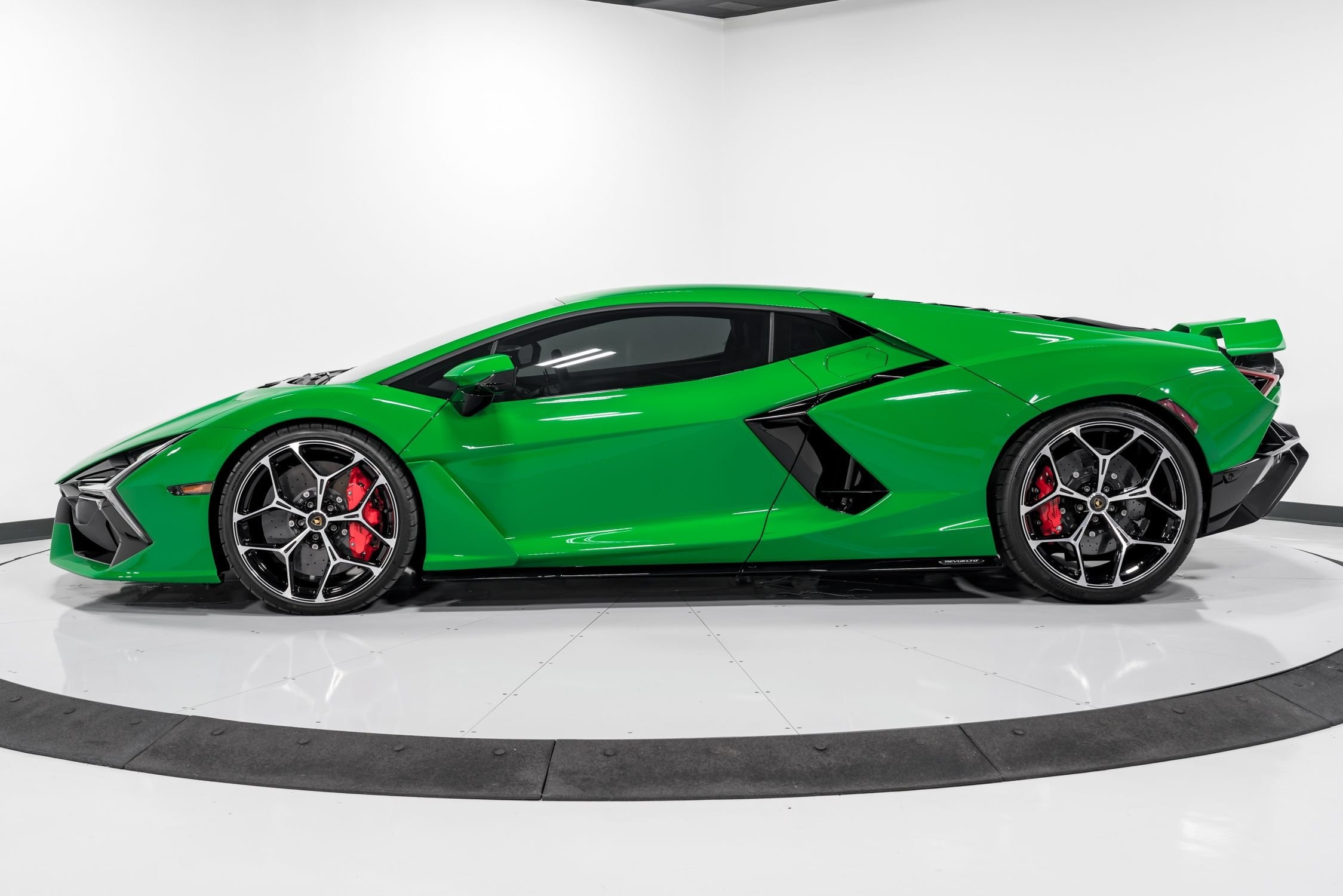 used 2024 Lamborghini Revuelto car, priced at $699,999
